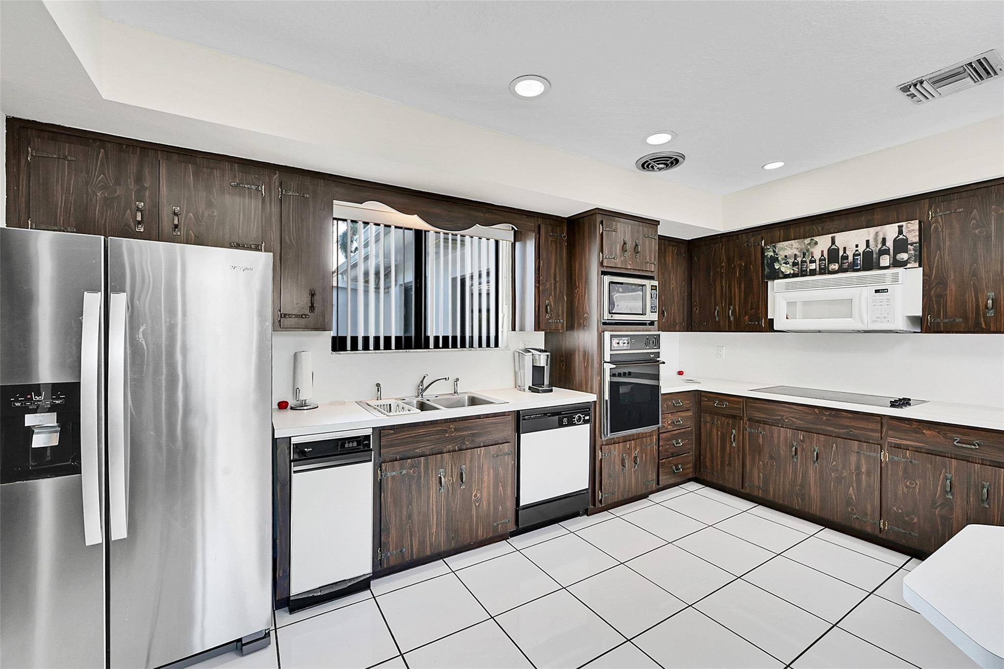 Golden Isles Sec A 42-33 - Residential