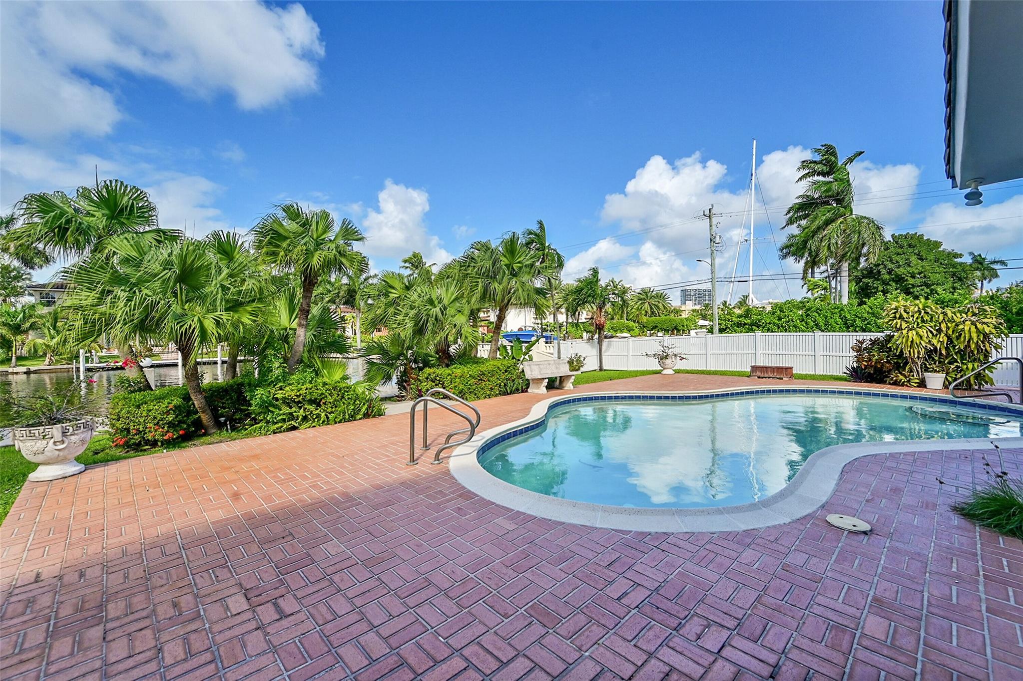 Golden Isles Sec A 42-33 - Residential