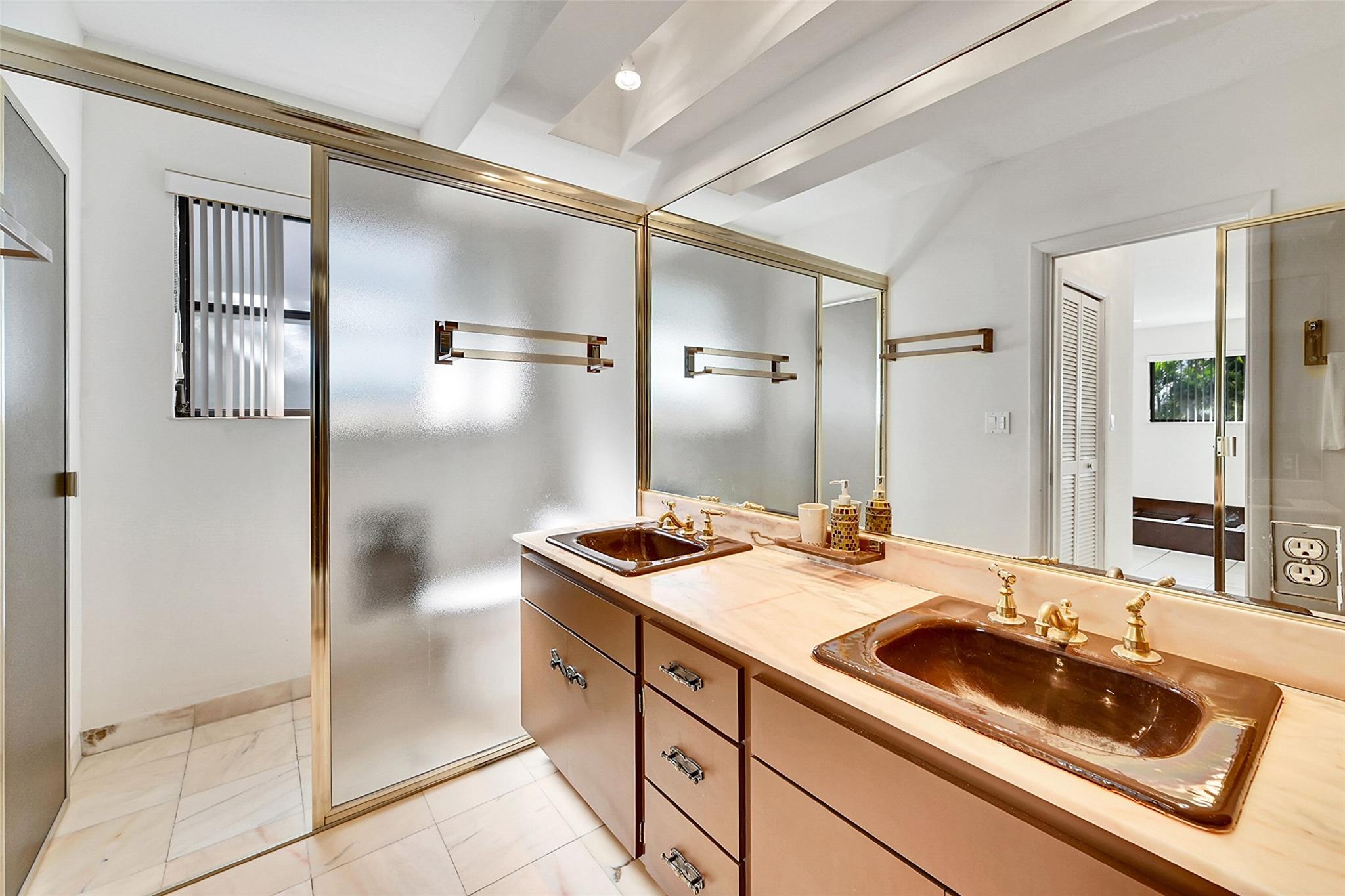 Golden Isles Sec A 42-33 - Residential