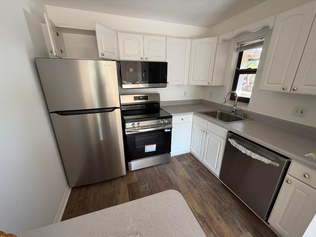 SEAGRASS CONDOMINIUM - Residential Lease