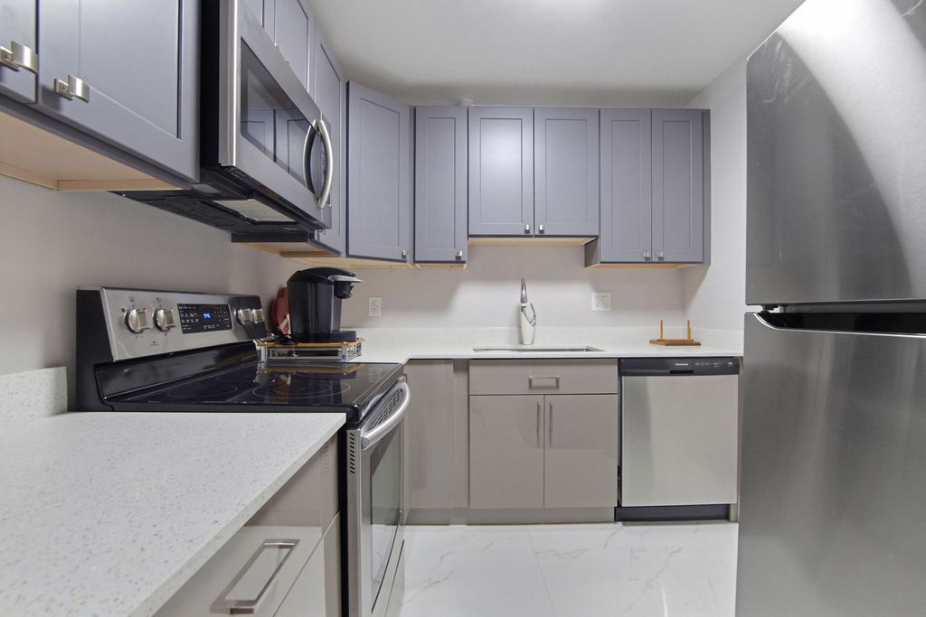 Photo of 4110 NW 88th Avenue #205, Coral Springs, FL 33065 (MLS # B26048350)