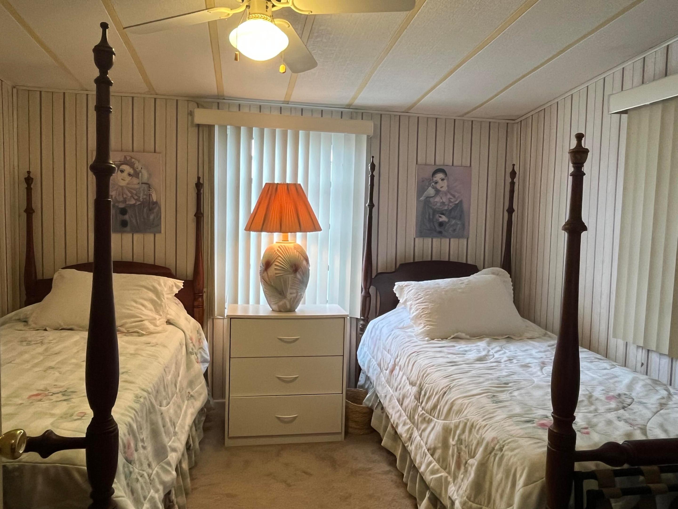 PARK CITY SEC TWO - Residential