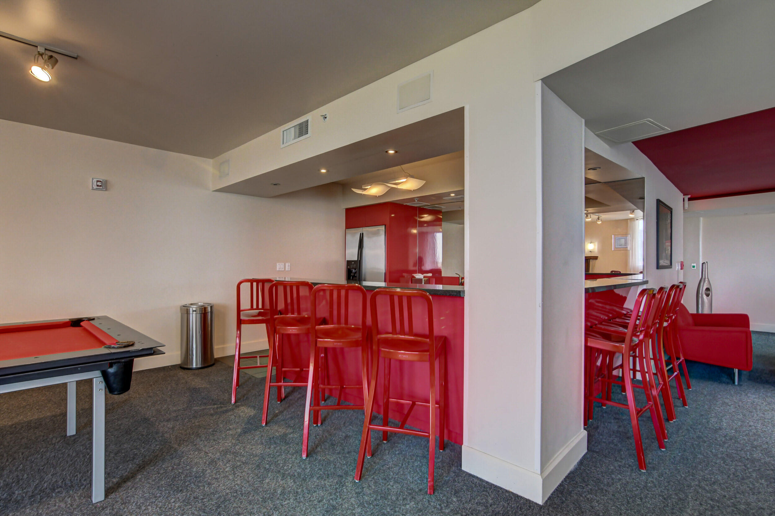 LAKESIDE COURT SOUTH ADD - Residential Lease