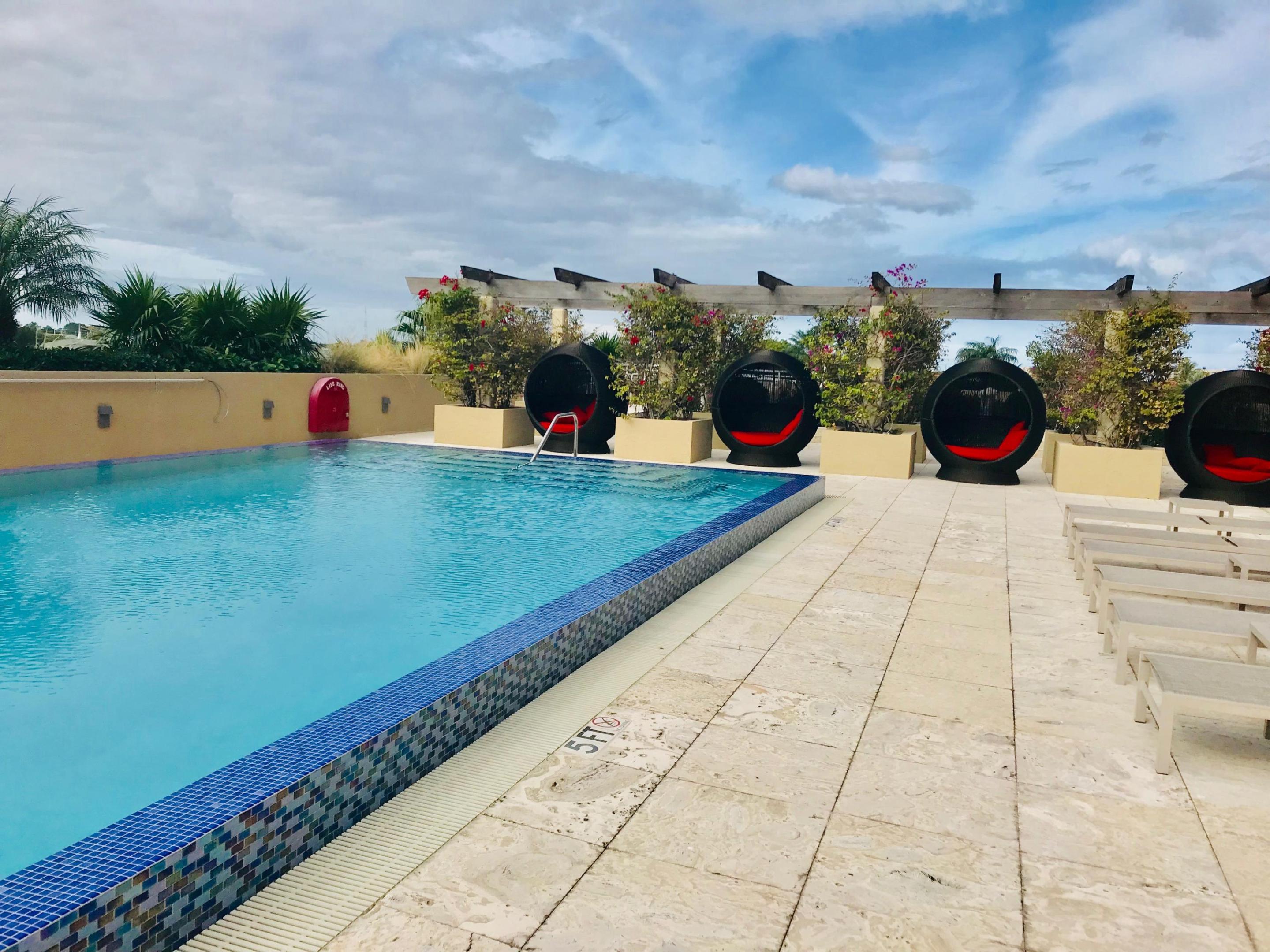 LAKESIDE COURT SOUTH ADD - Residential Lease