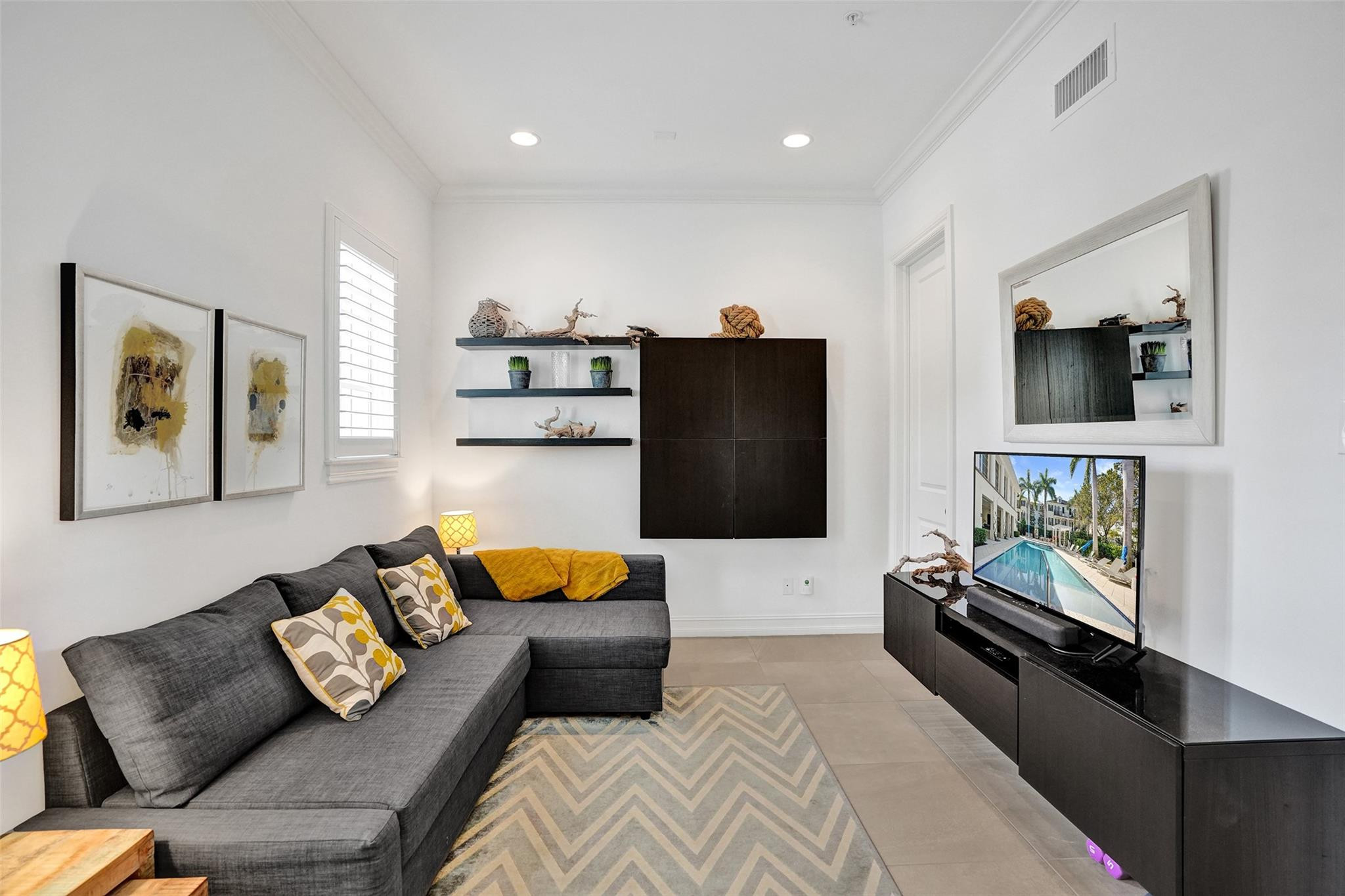 Cannery Row - Residential Lease