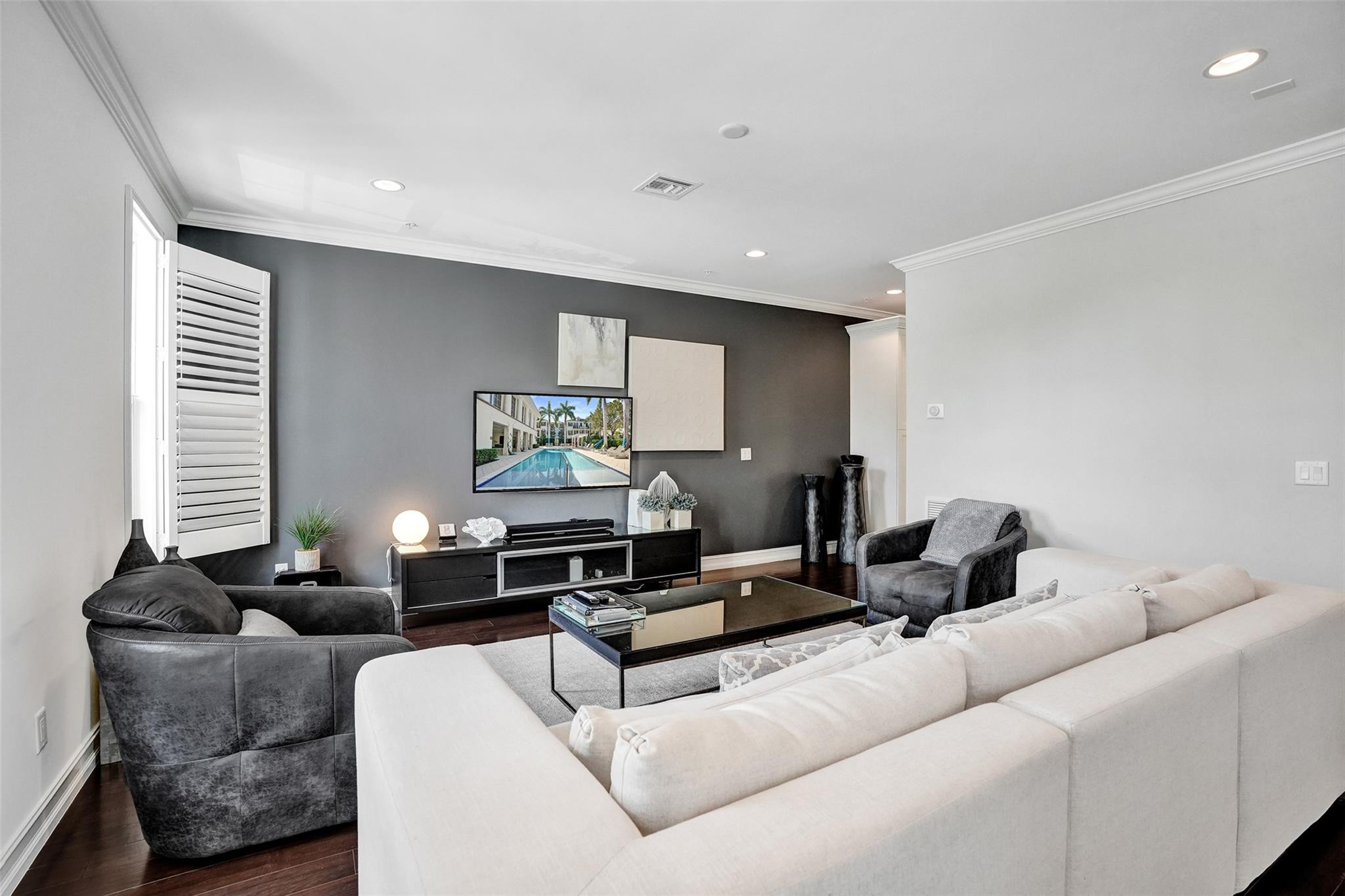 Cannery Row - Residential Lease