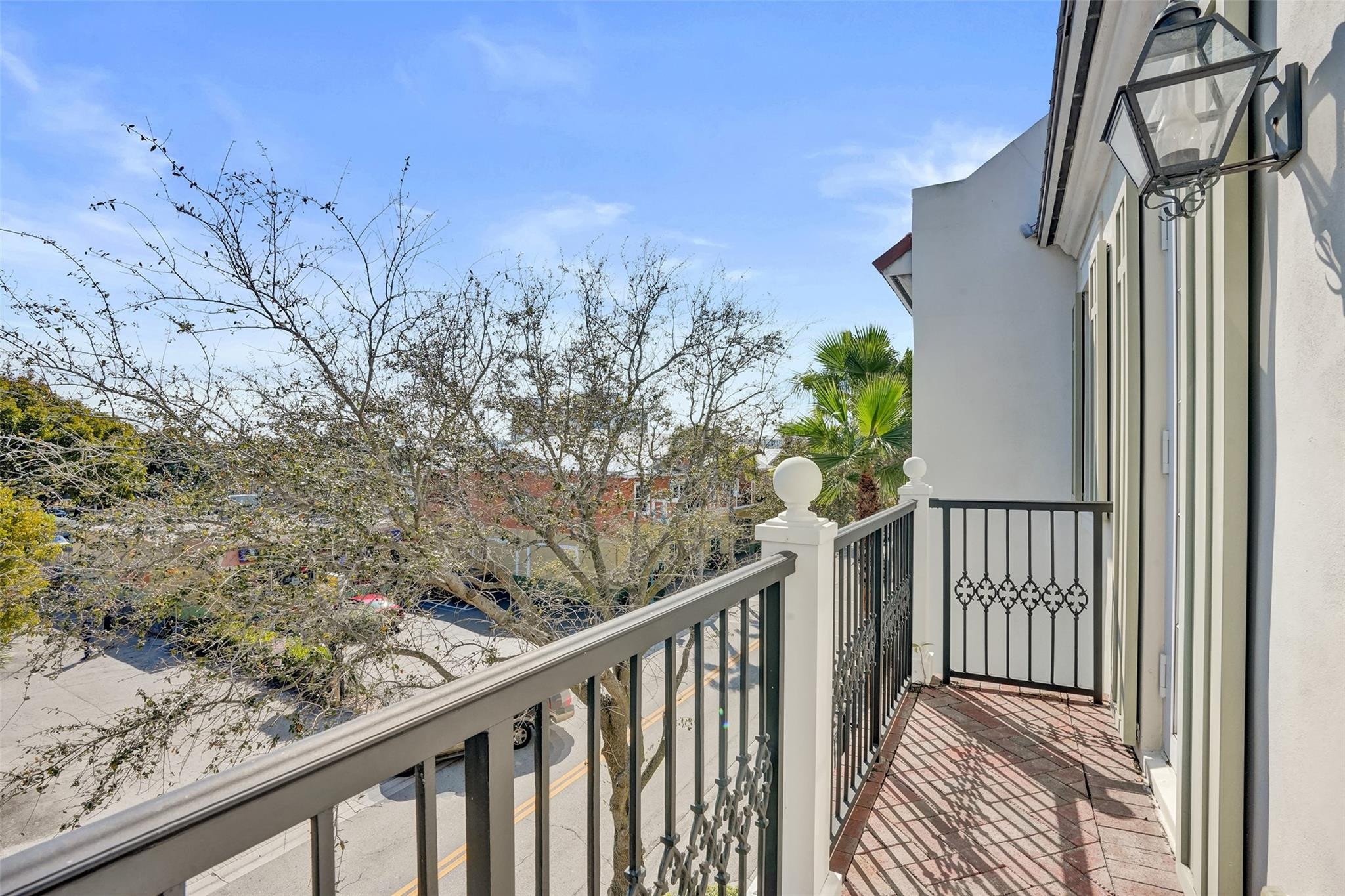 Cannery Row - Residential Lease