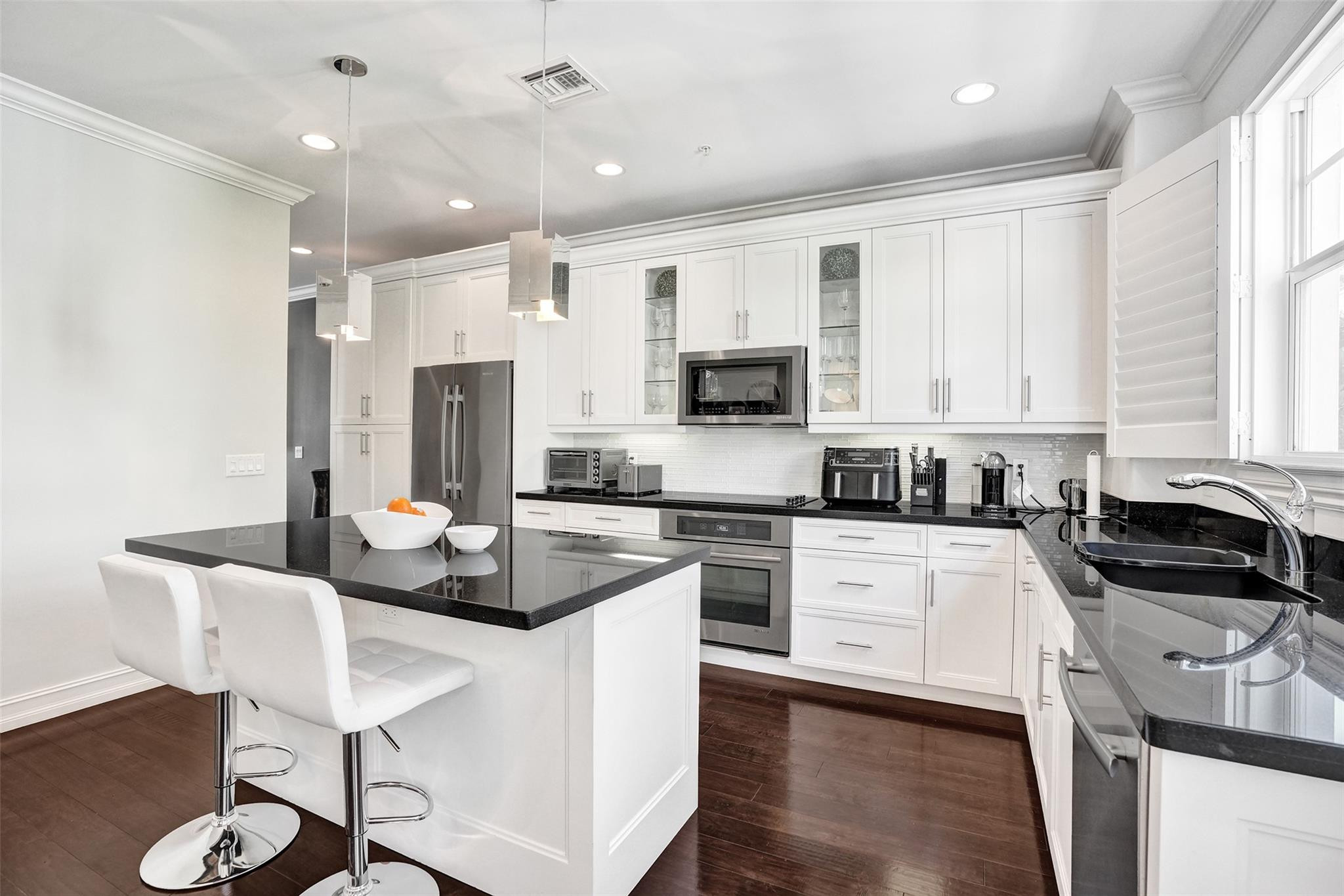 Cannery Row - Residential Lease