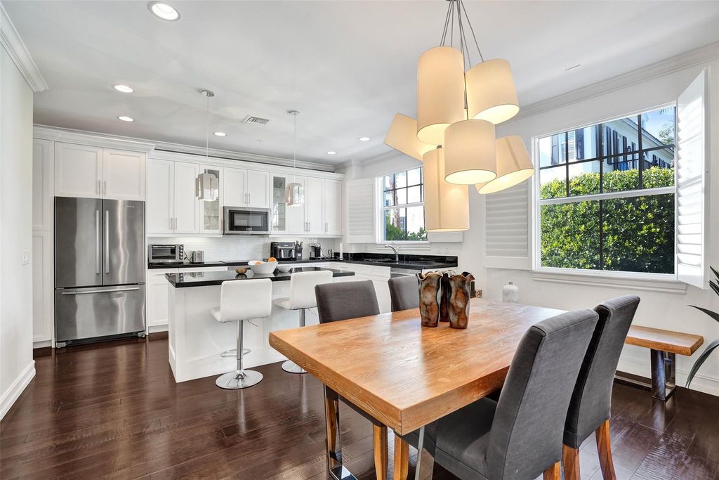 Photo of 381 E Cannery Row Circle, Delray Beach, FL 33444 (MLS # F10551948)