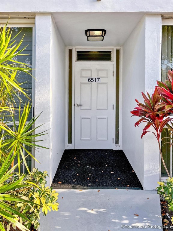 6517 Bay Club Drive 4