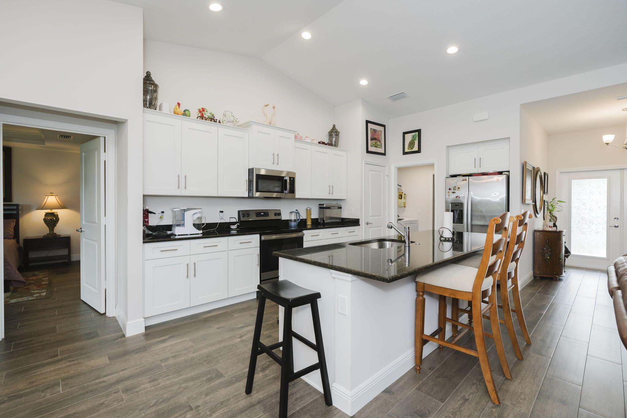 PORT ST LUCIE SECTION 17 - Residential