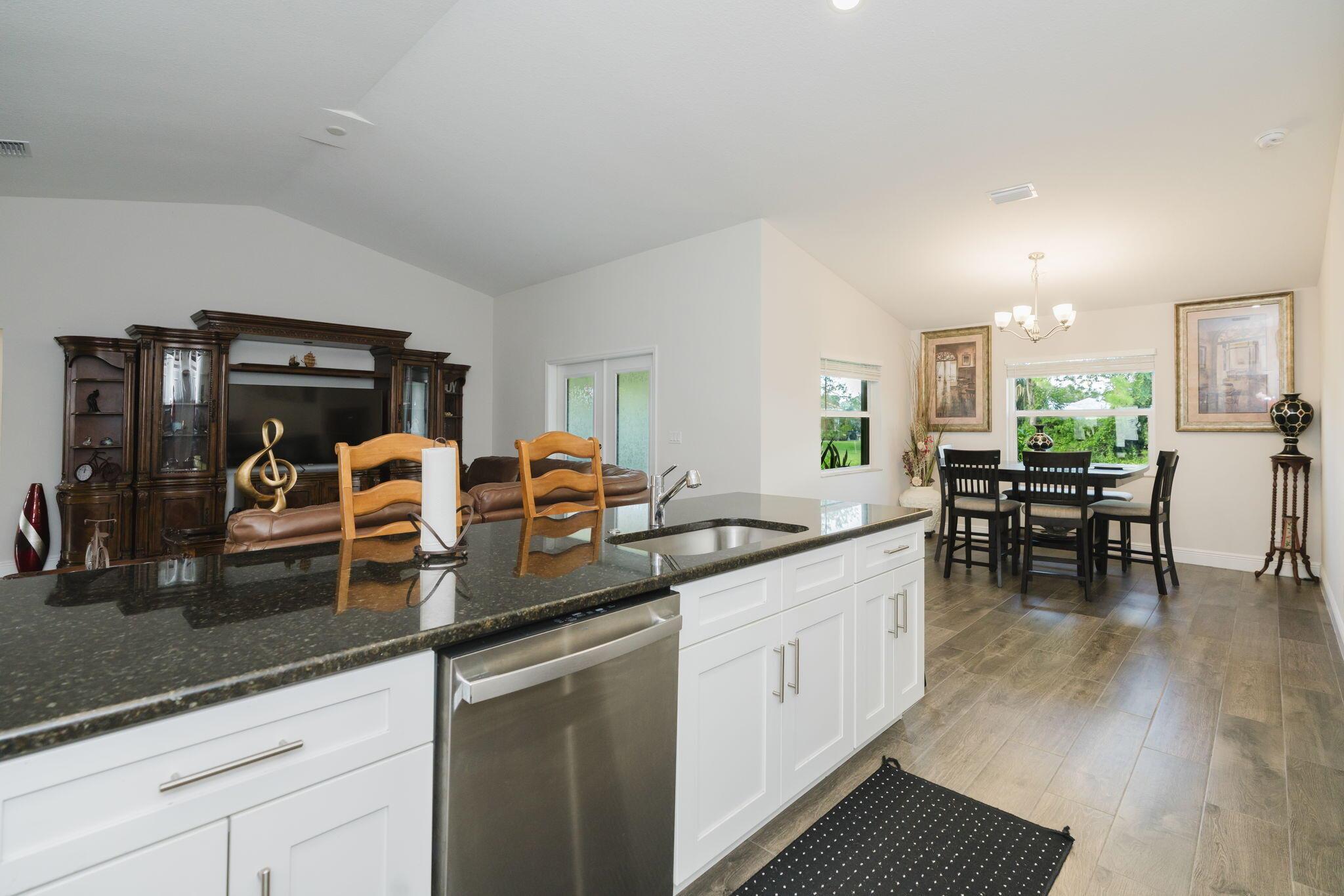 PORT ST LUCIE SECTION 17 - Residential