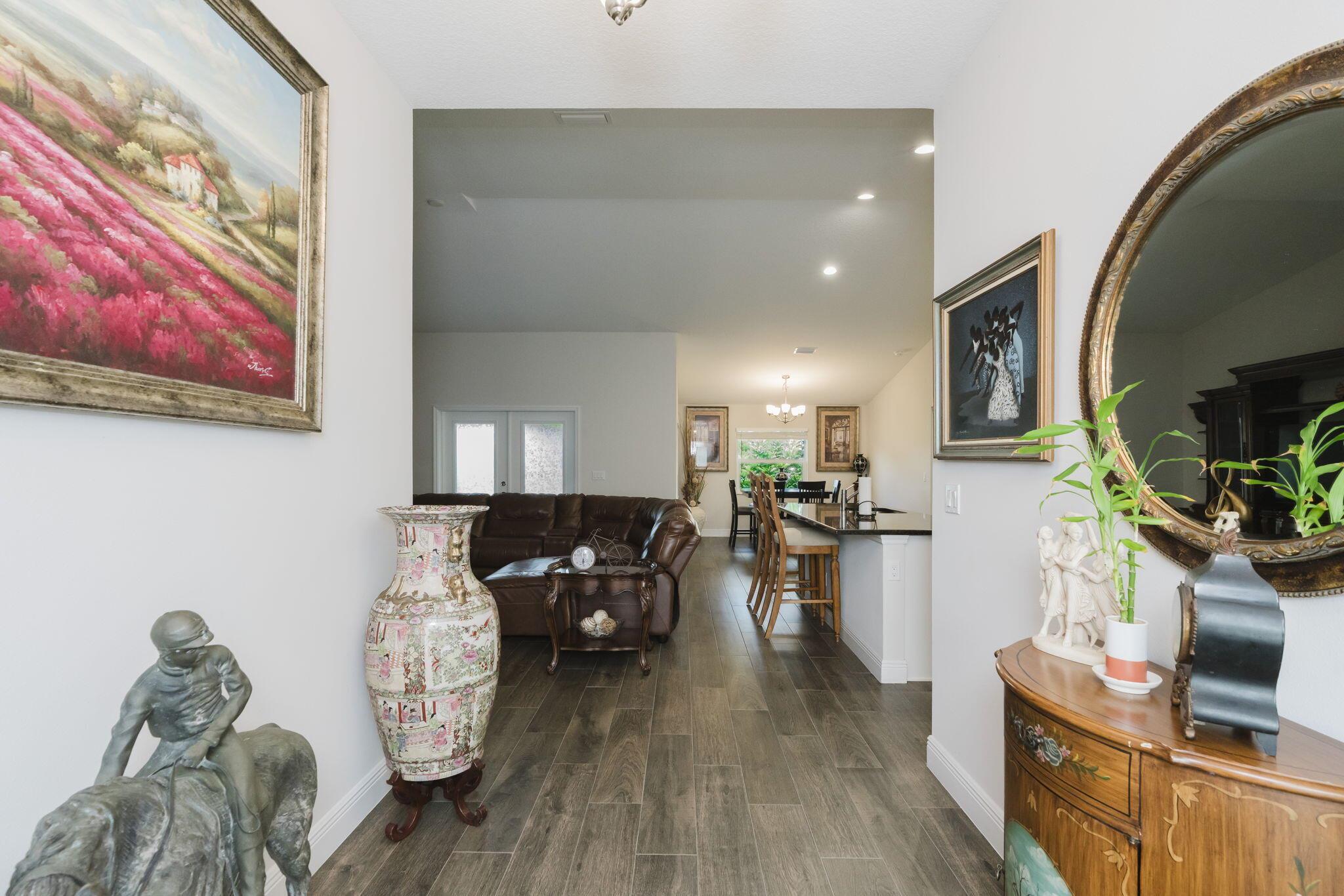 PORT ST LUCIE SECTION 17 - Residential