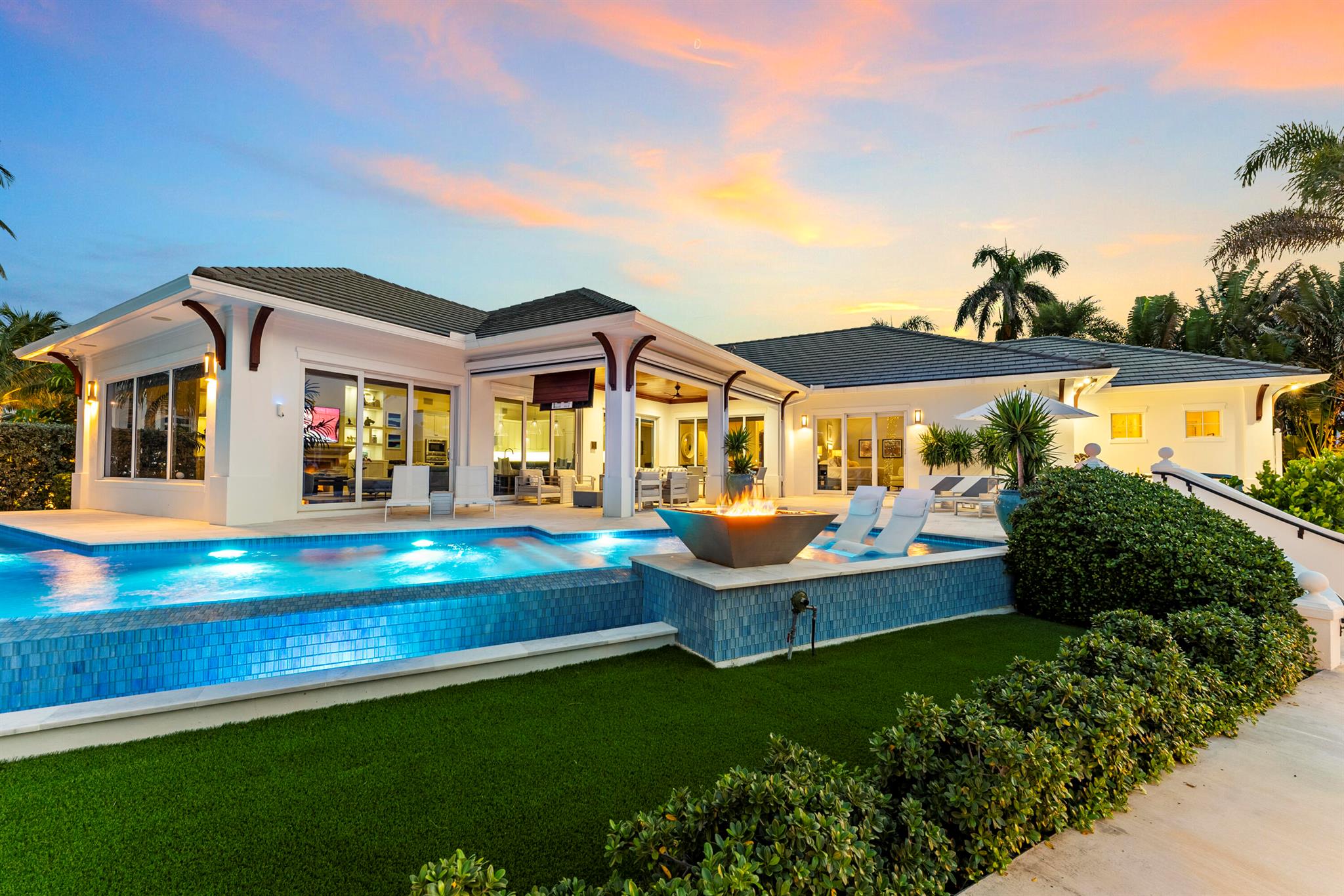 TROPIC ISLE 2ND SEC - Residential