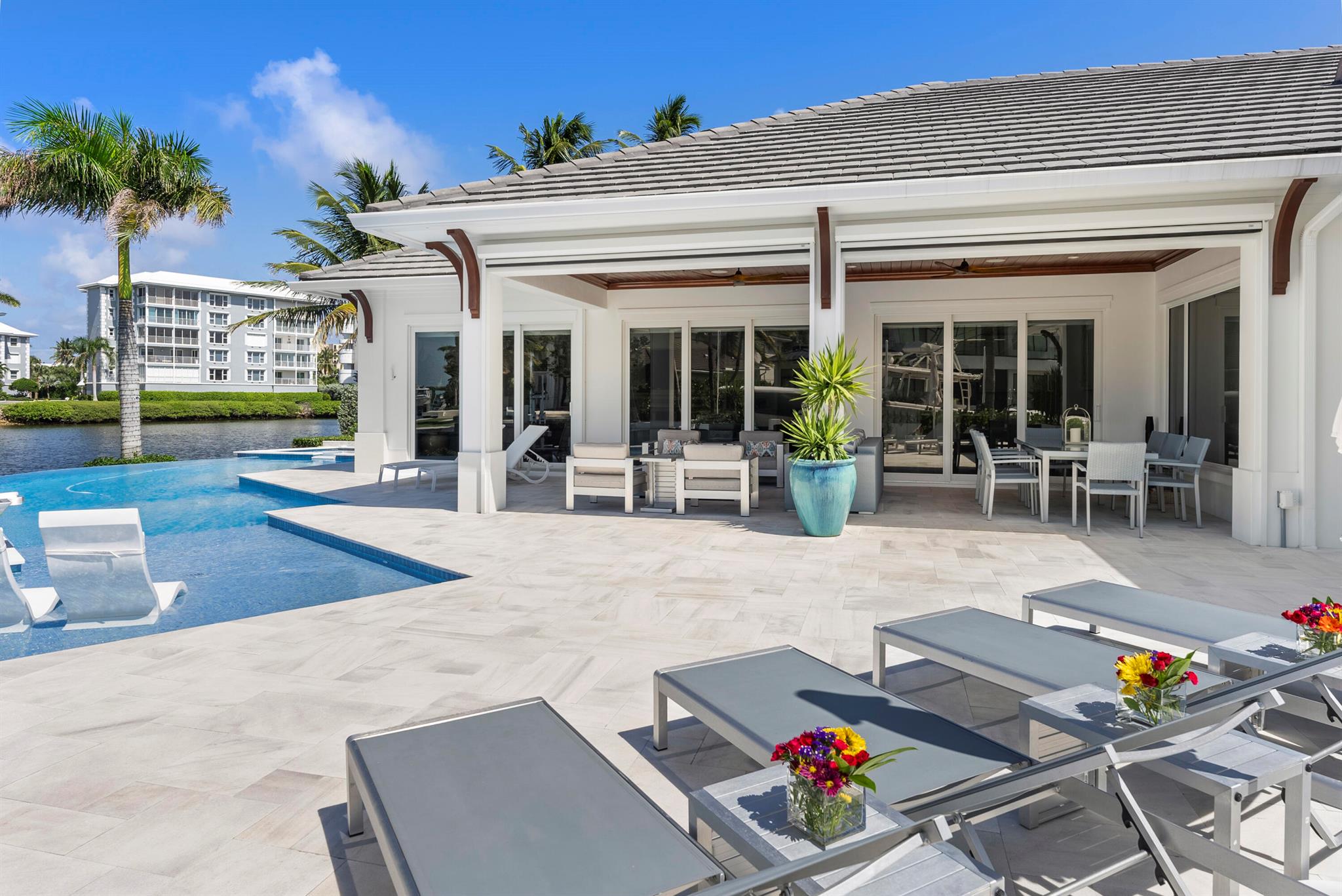 TROPIC ISLE 2ND SEC - Residential