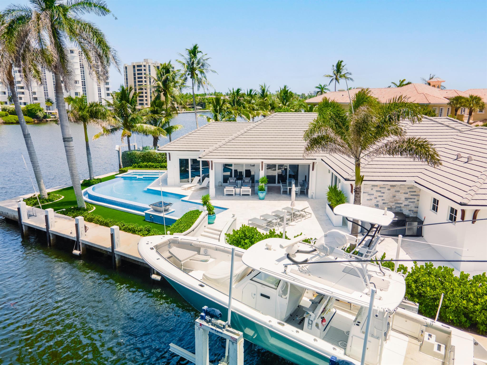 TROPIC ISLE 2ND SEC - Residential