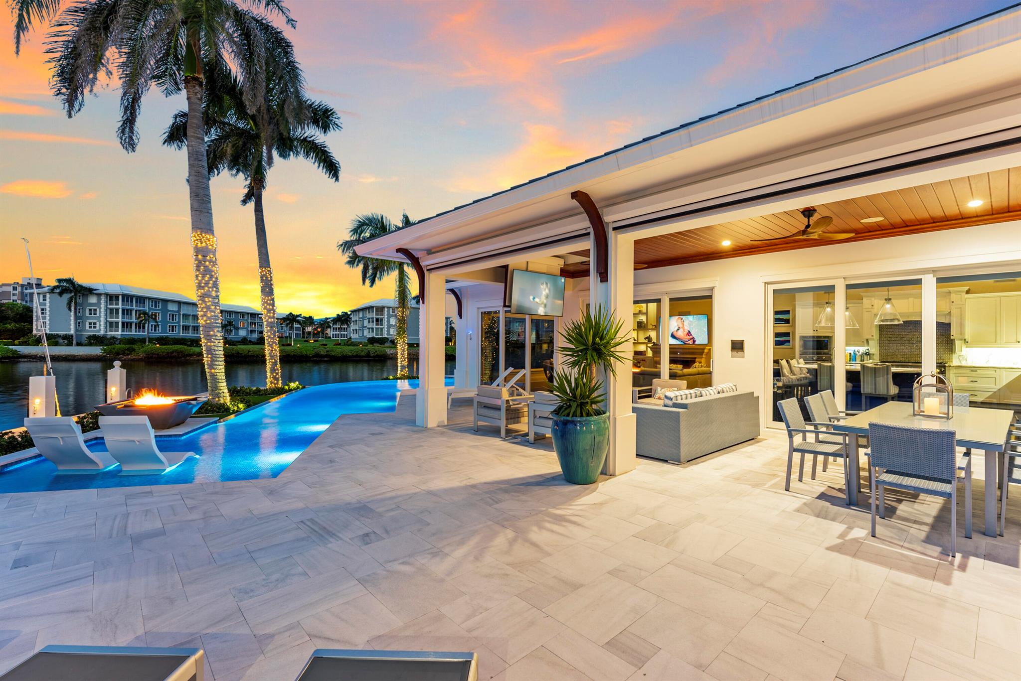 TROPIC ISLE 2ND SEC - Residential