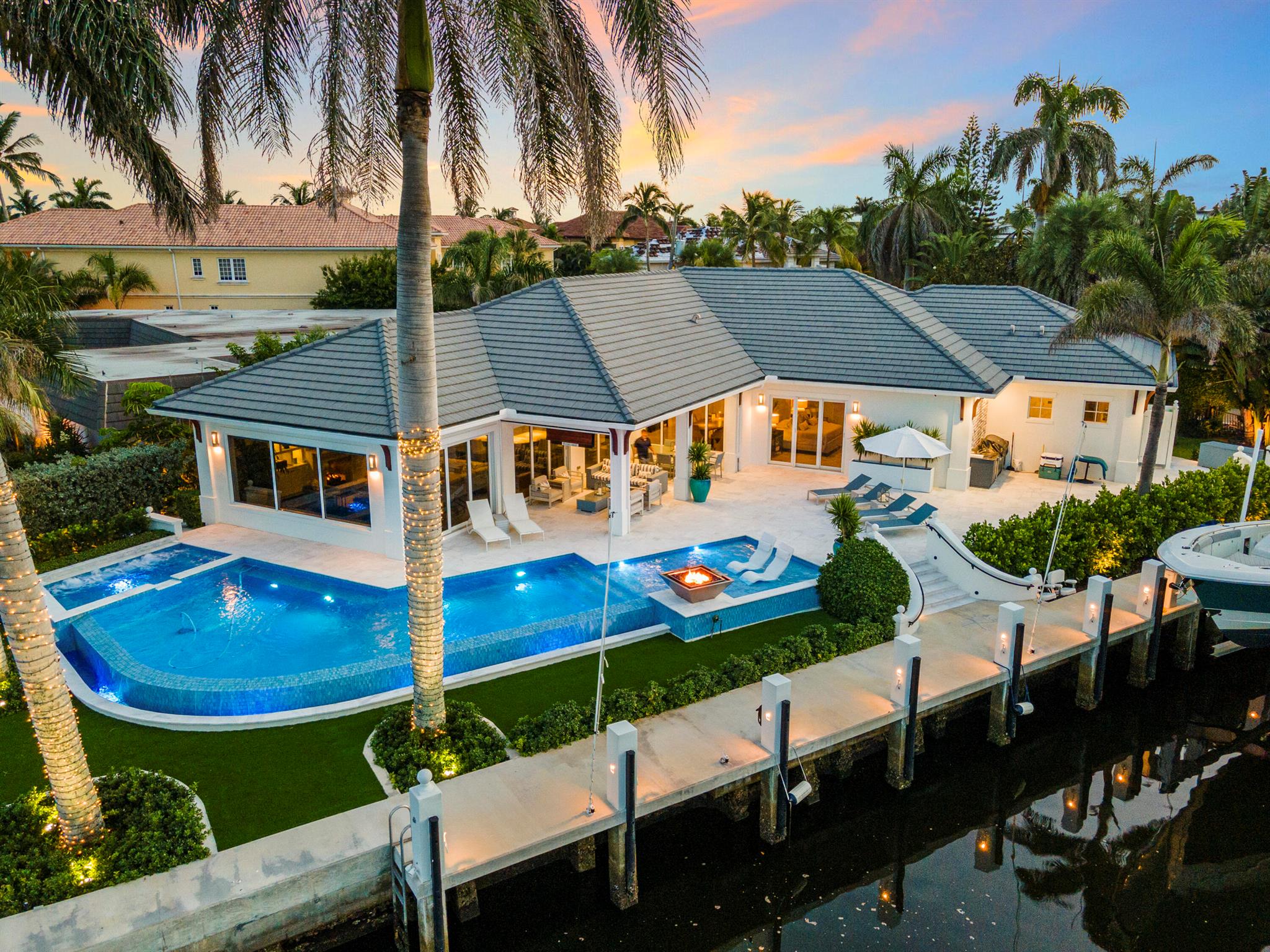 975 Banyan Drive