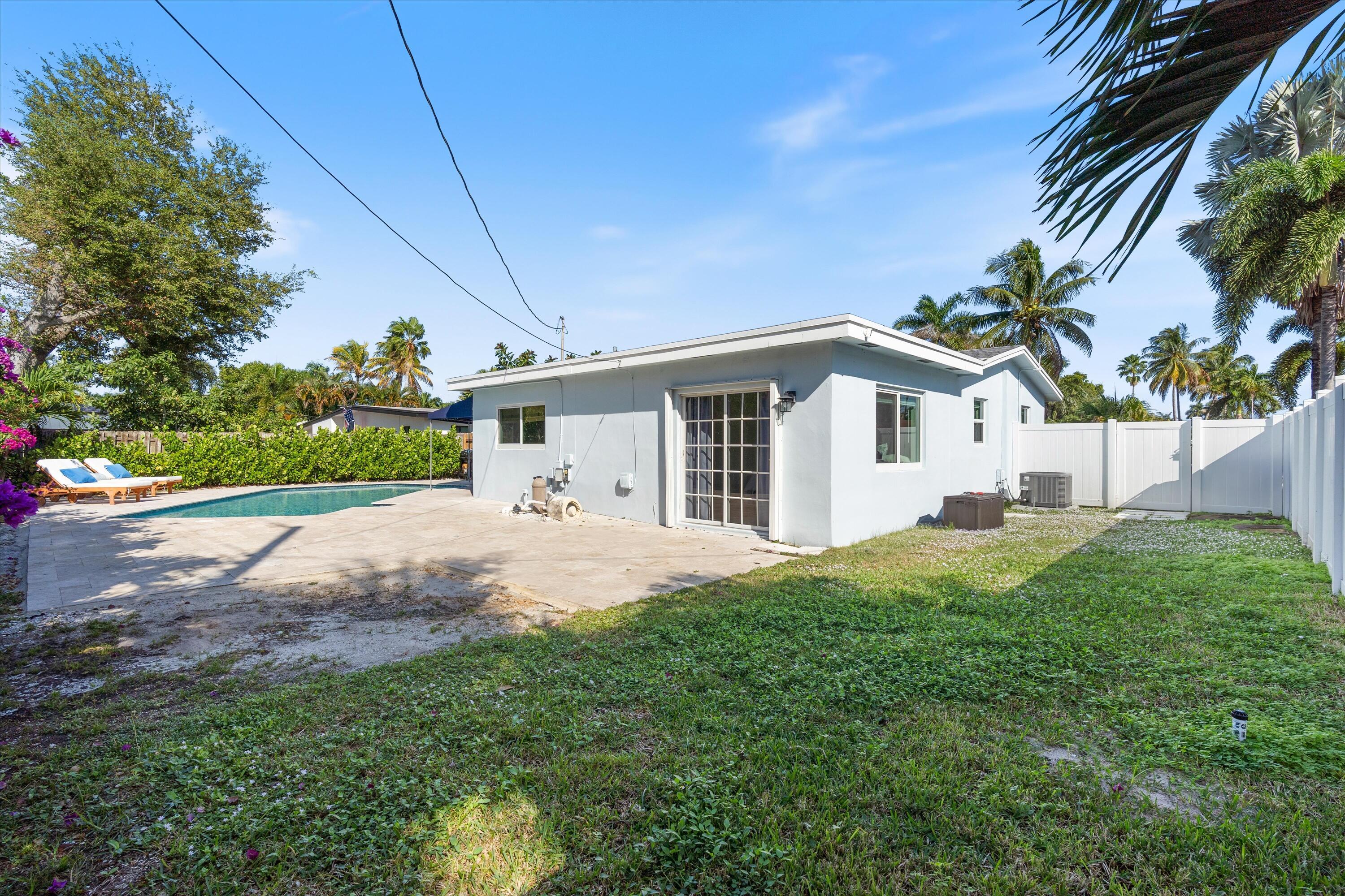 DEER-POMP ESTATES - Residential