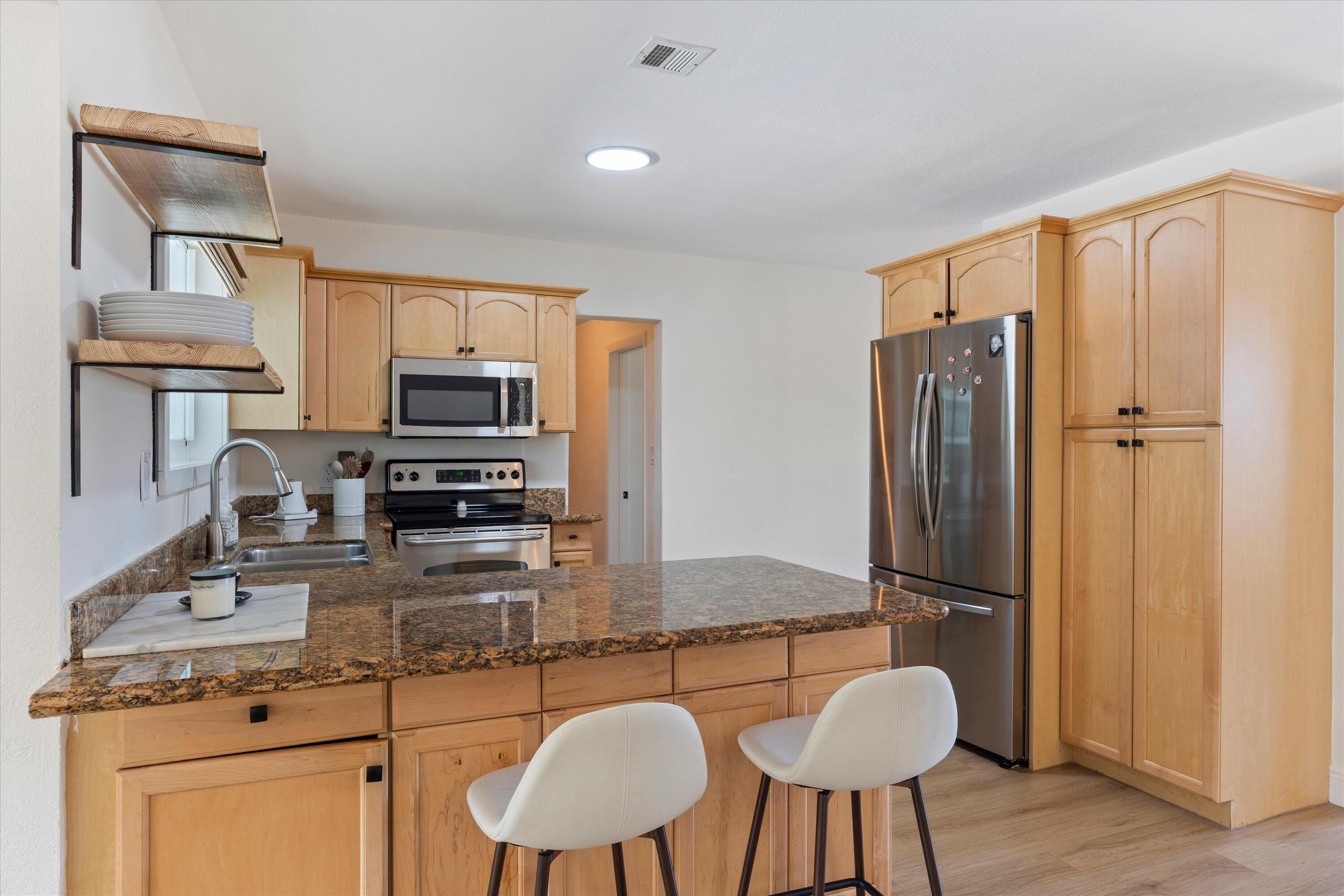 DEER-POMP ESTATES - Residential