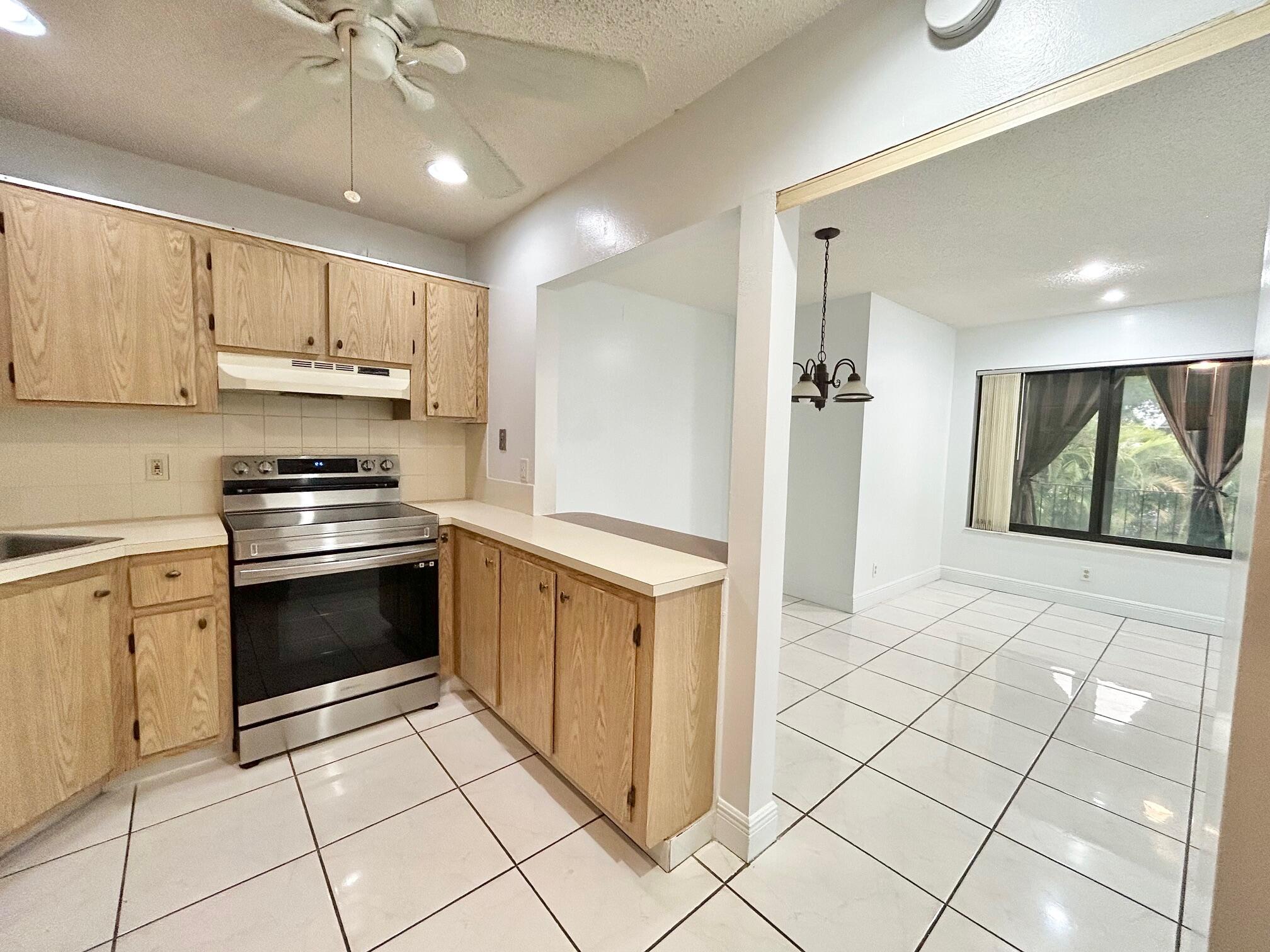 433 Pine Glen Lane C2