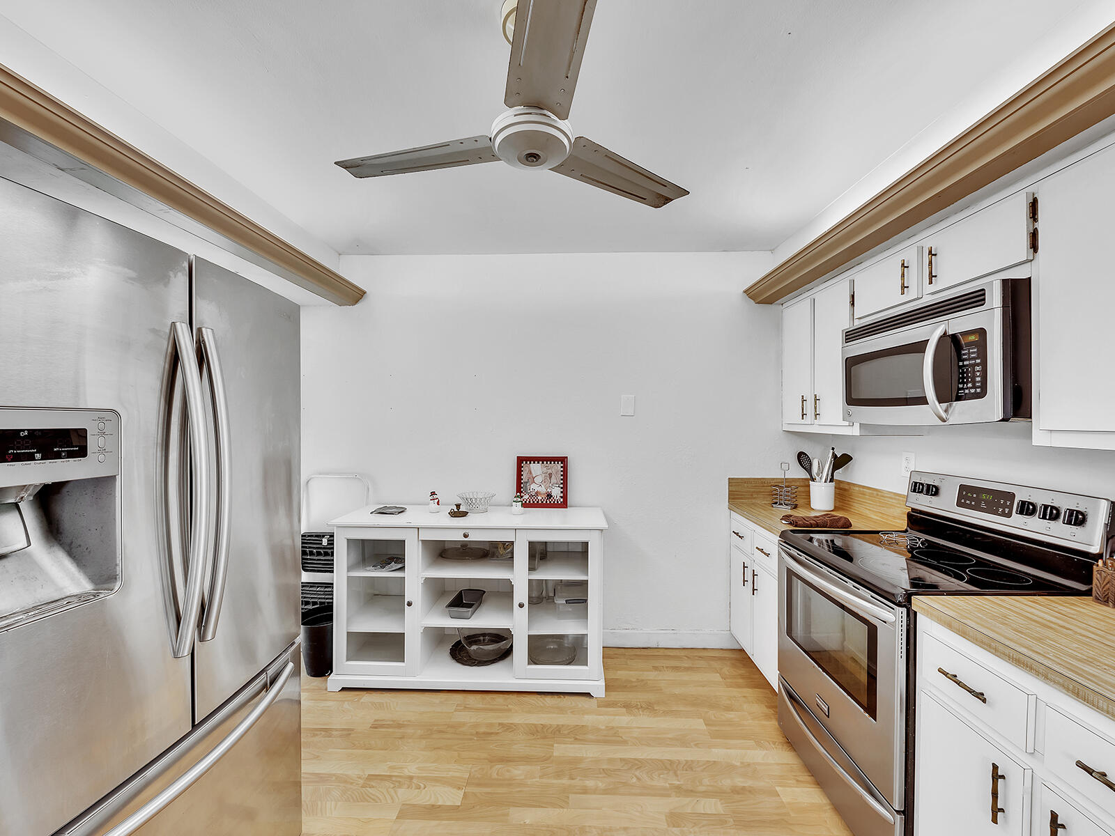 WOODHAVEN CONDO - Residential Lease