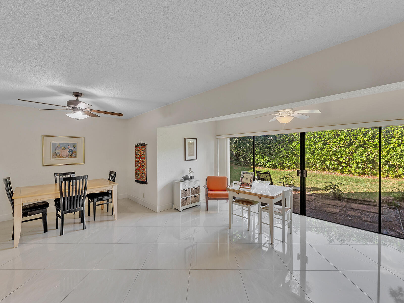 WOODHAVEN CONDO - Residential Lease