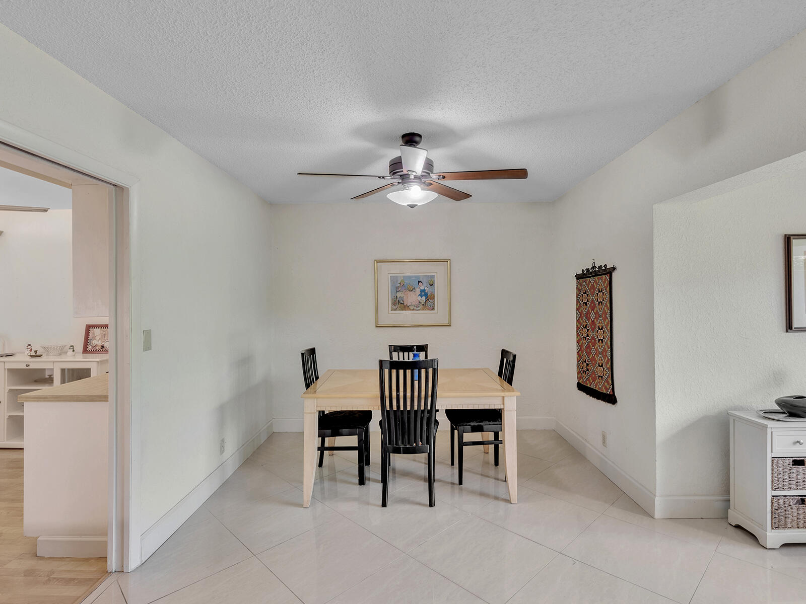 WOODHAVEN CONDO - Residential Lease