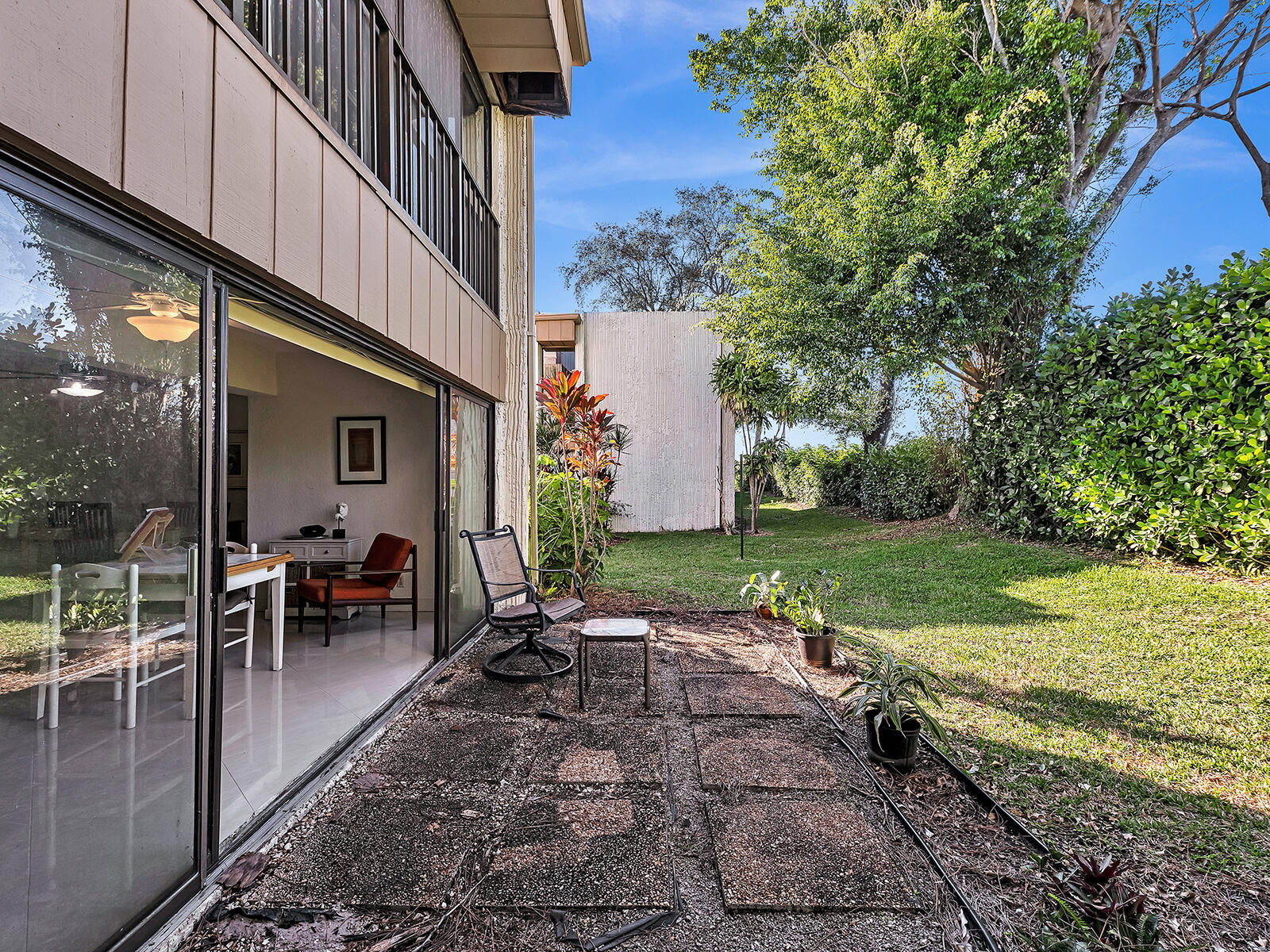 WOODHAVEN CONDO - Residential Lease