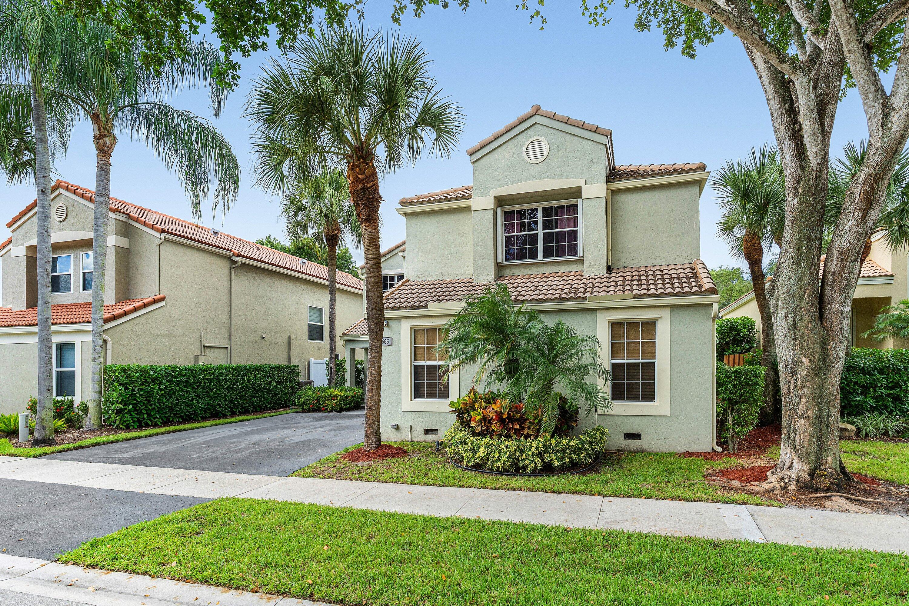 7665 NW 61st Terrace