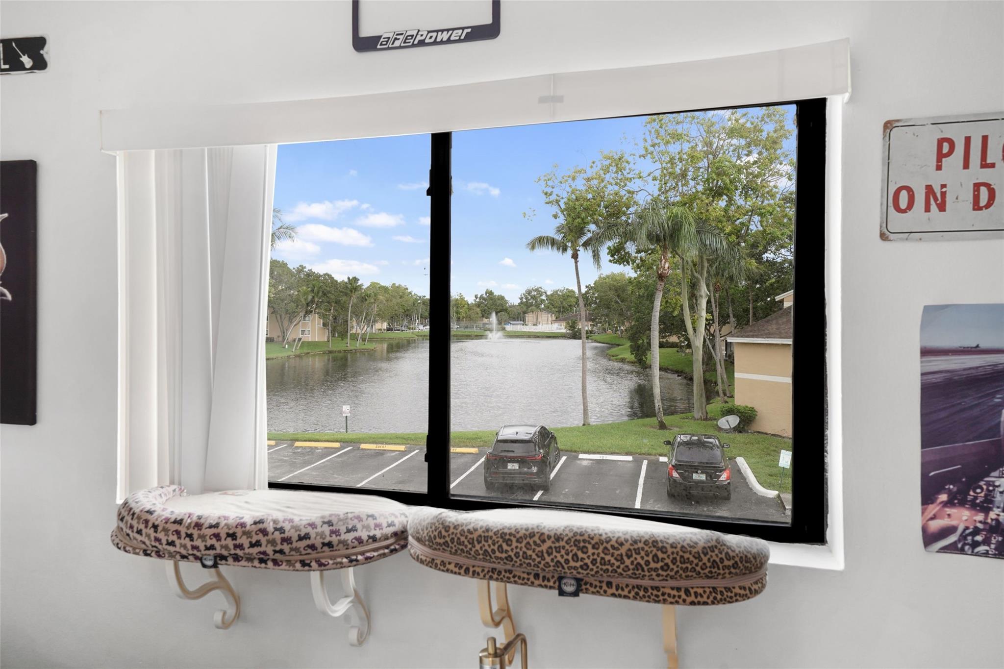 The Palms Of Pembroke Con - Residential Lease