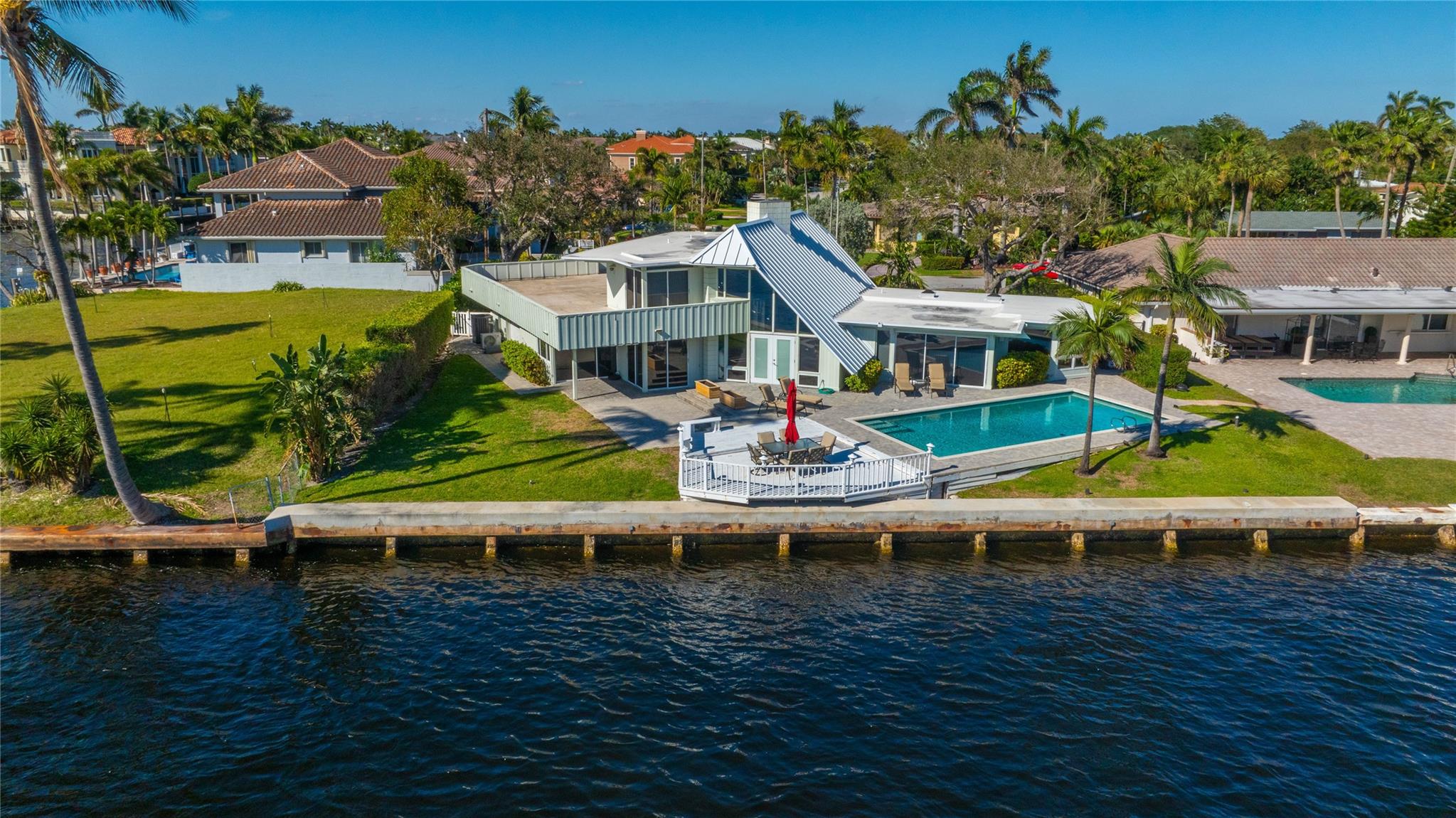 Lighthouse Point First Se - Residential