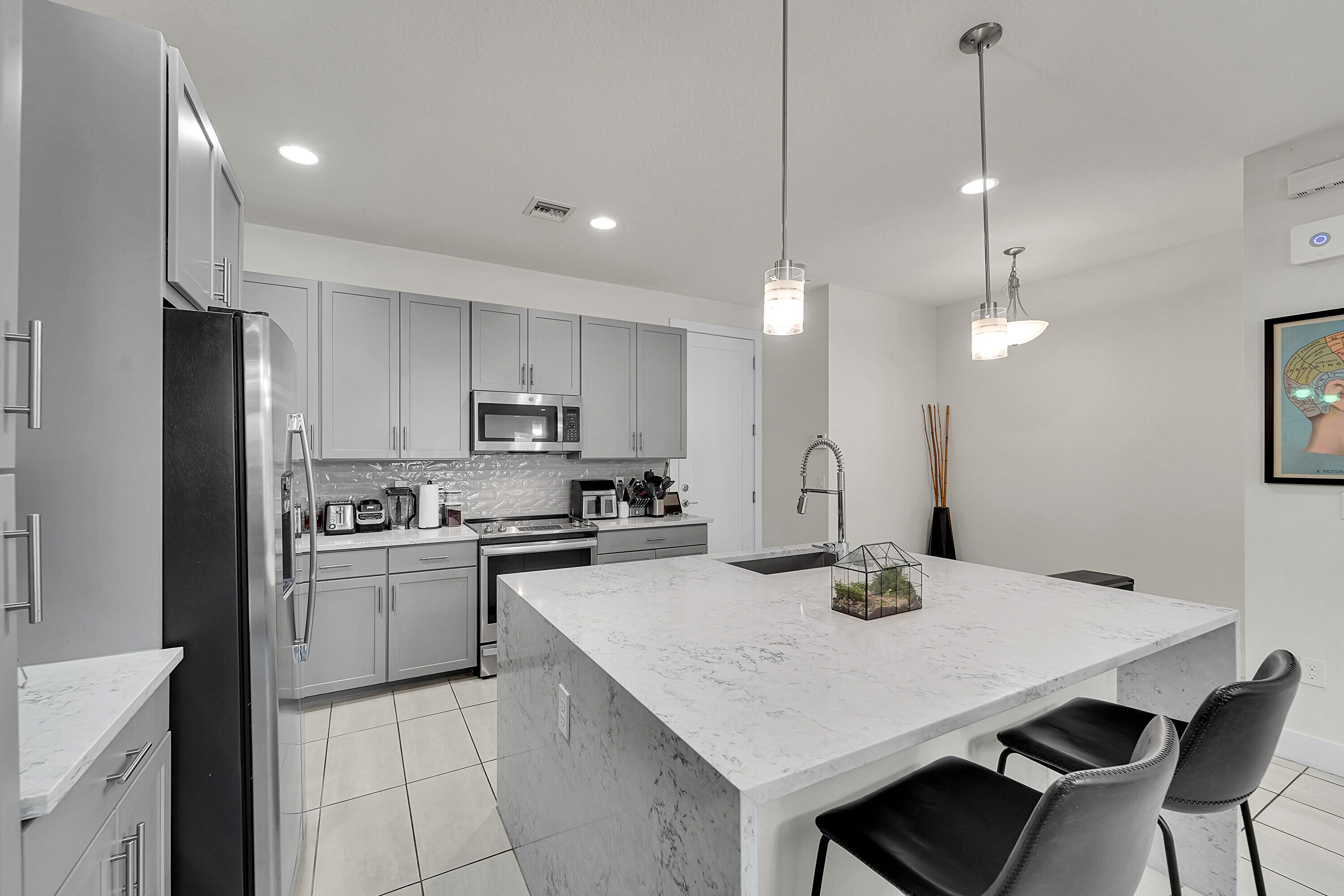 14 South Townhomes - Residential Lease