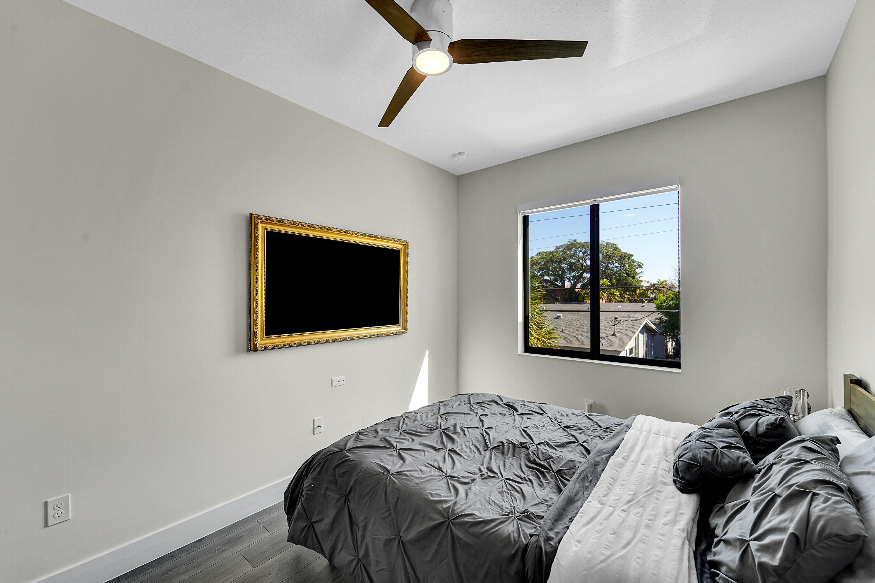 14 South Townhomes - Residential Lease