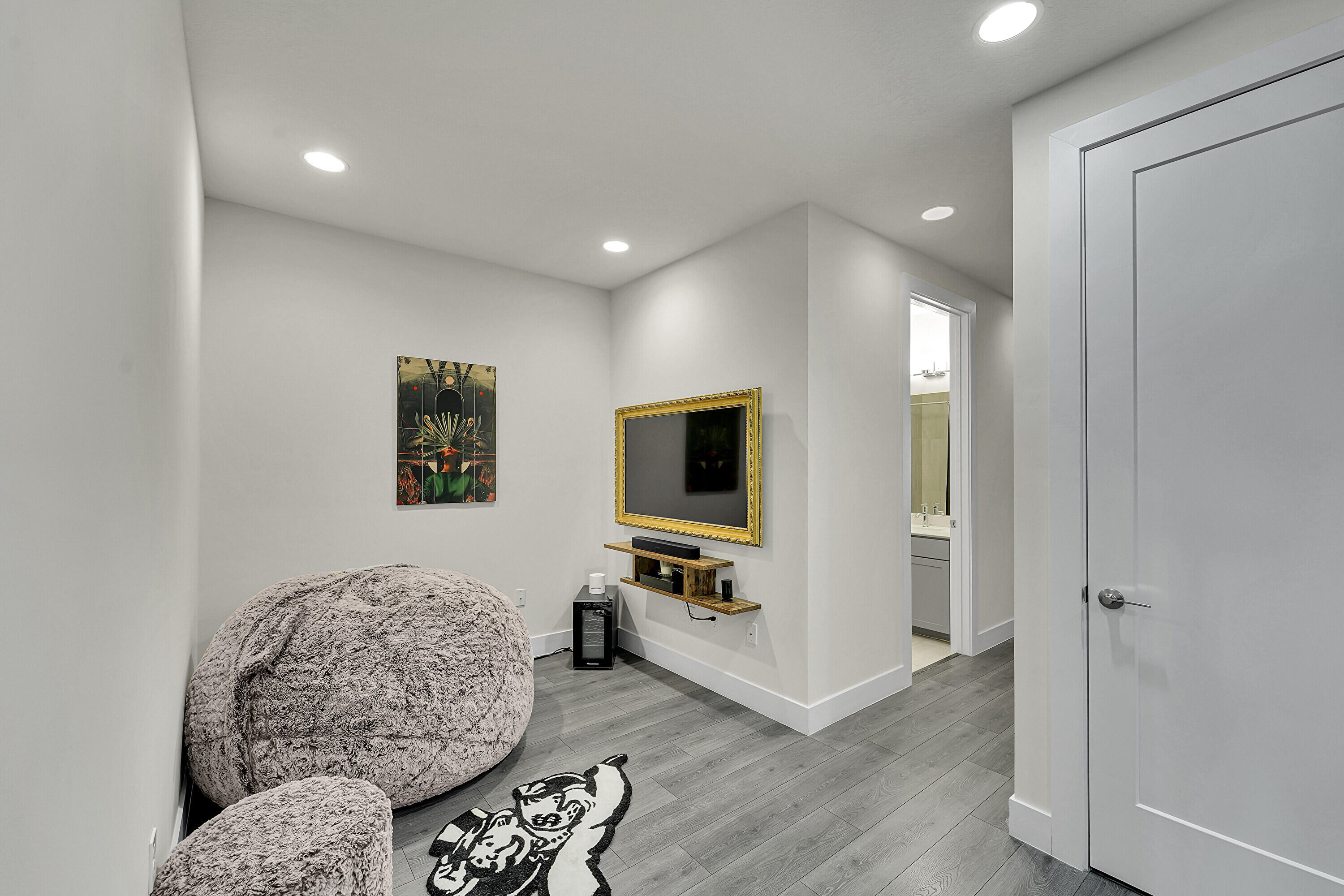 14 South Townhomes - Residential Lease