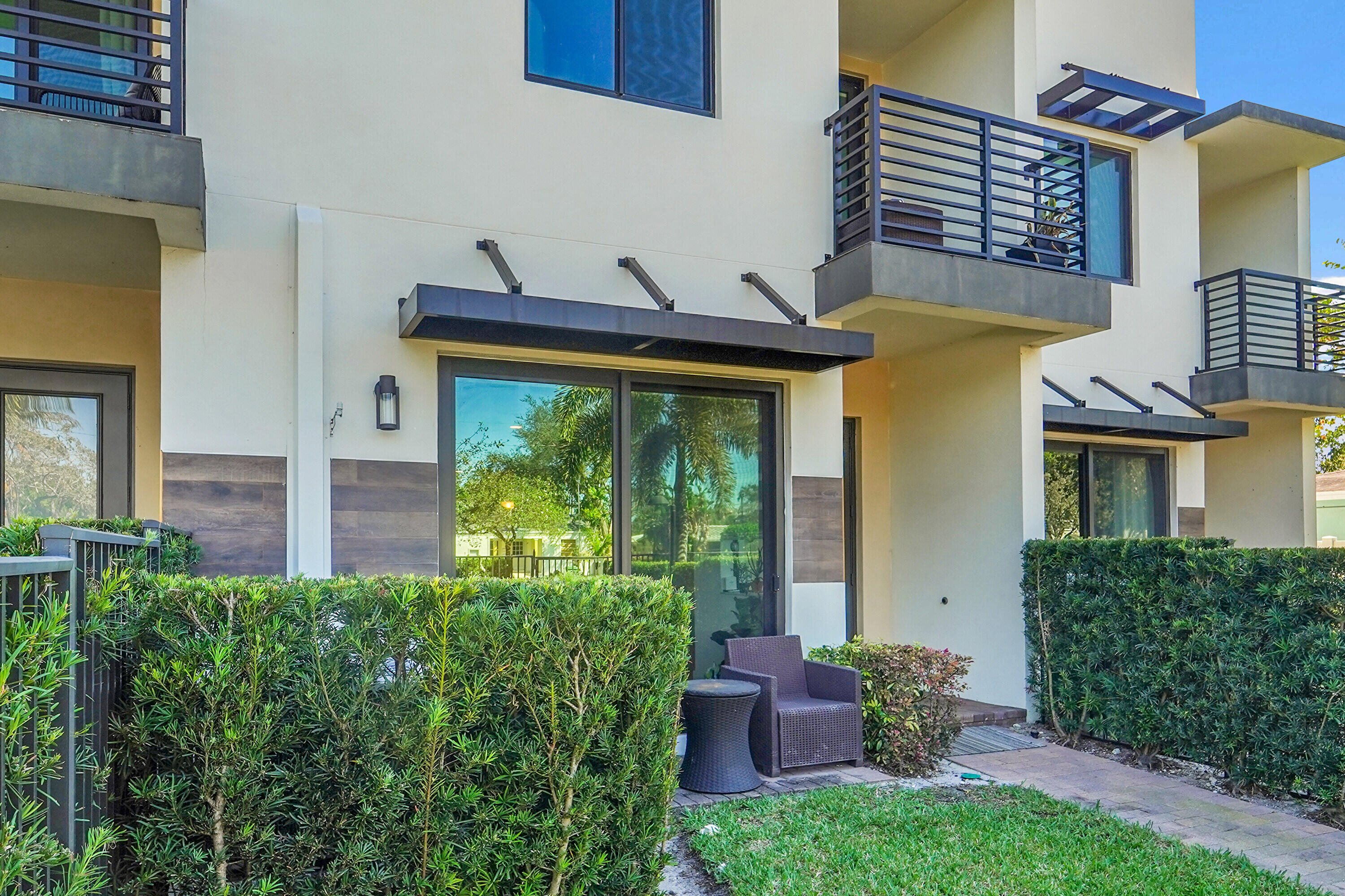 14 South Townhomes - Residential Lease