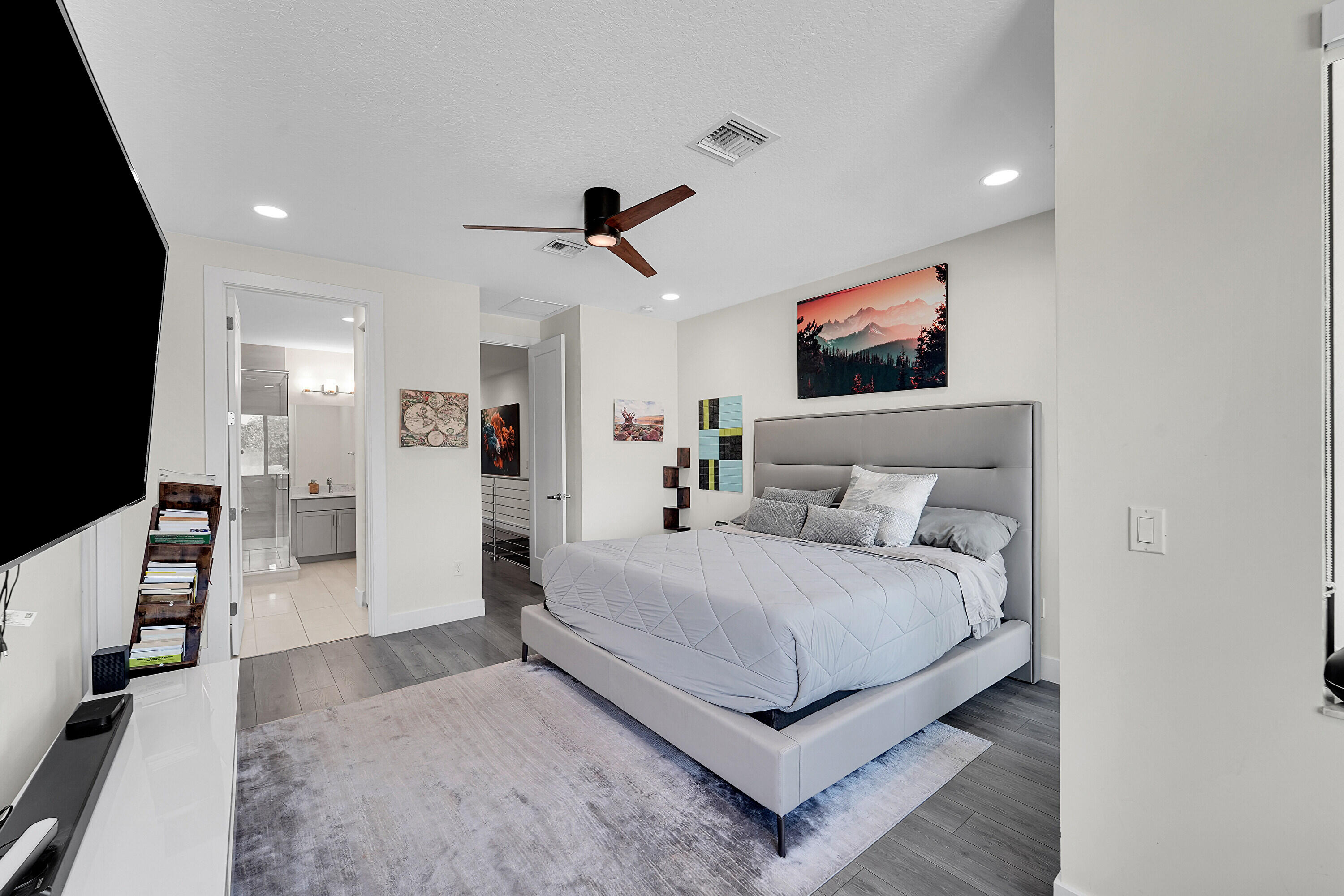 14 South Townhomes - Residential Lease