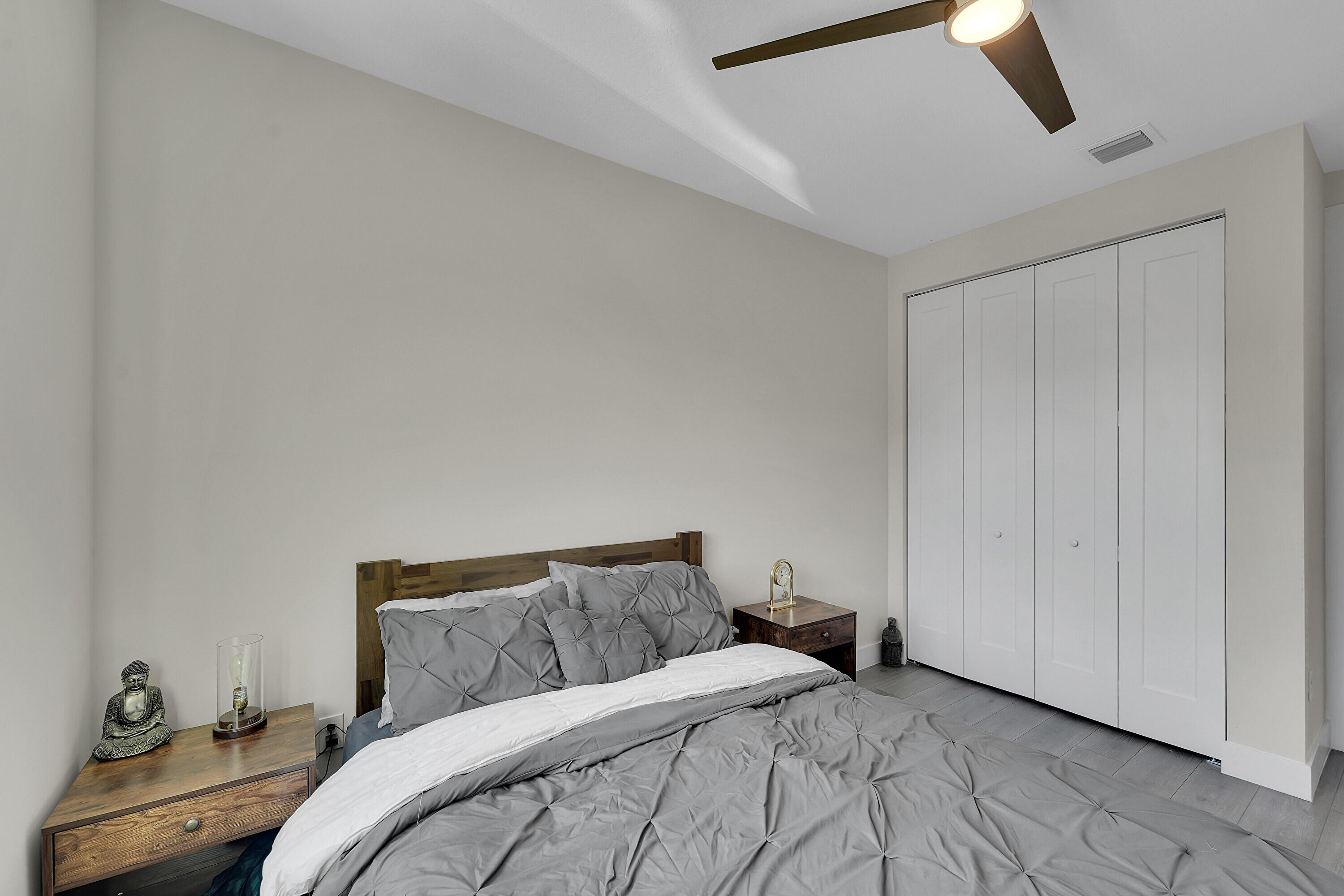 14 South Townhomes - Residential Lease