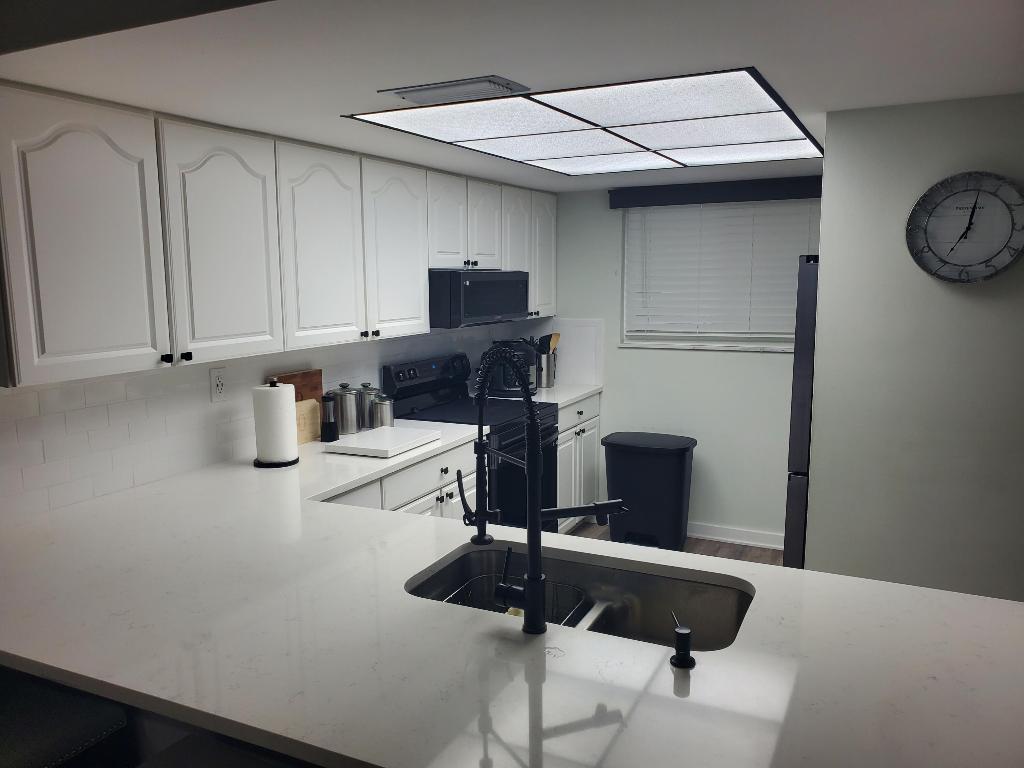 RIVER CLUB CONDO - Residential