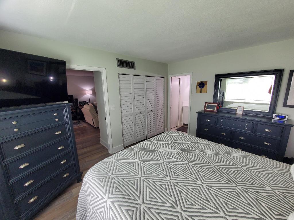 RIVER CLUB CONDO - Residential