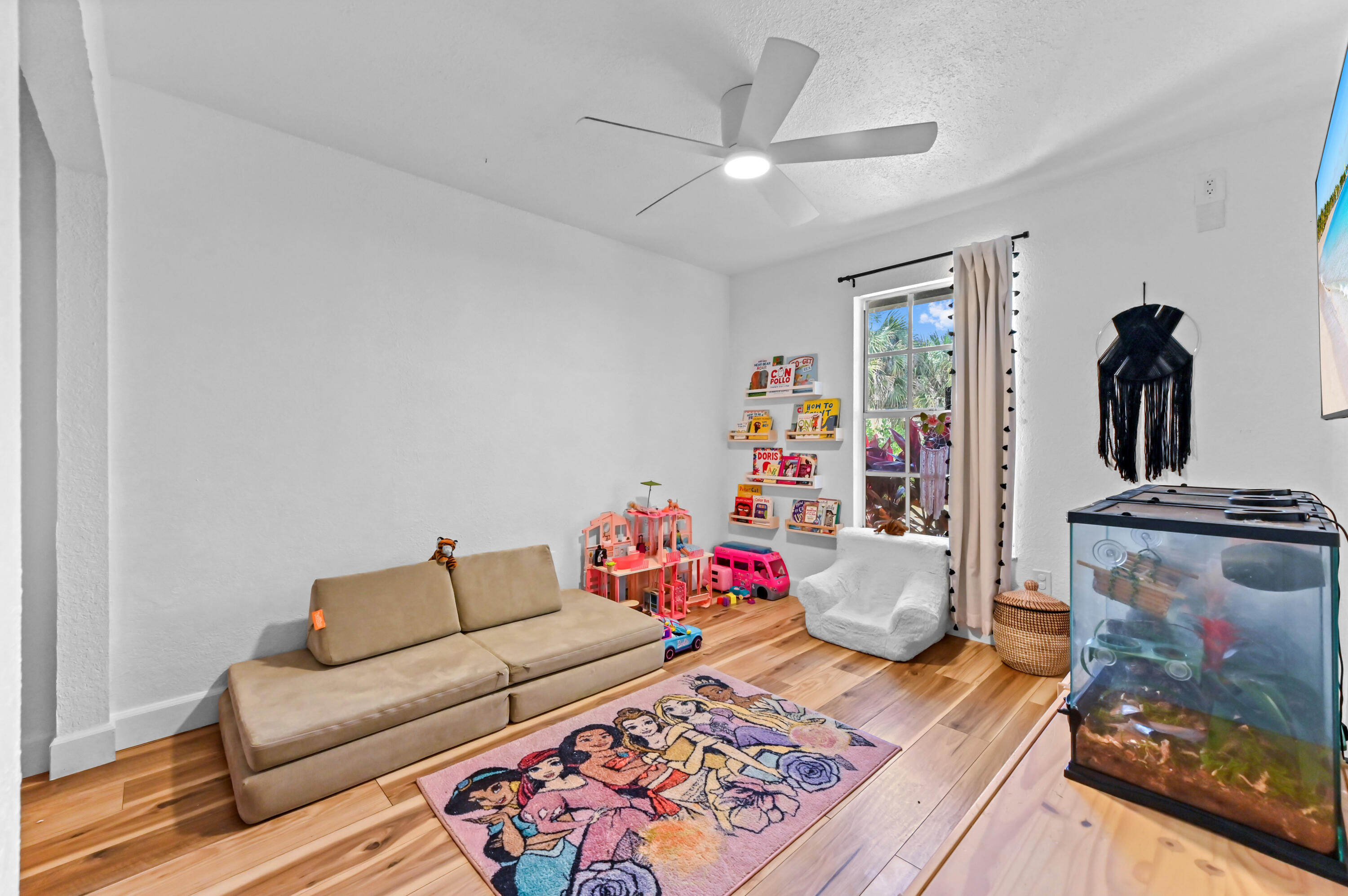 The Acreage - Residential