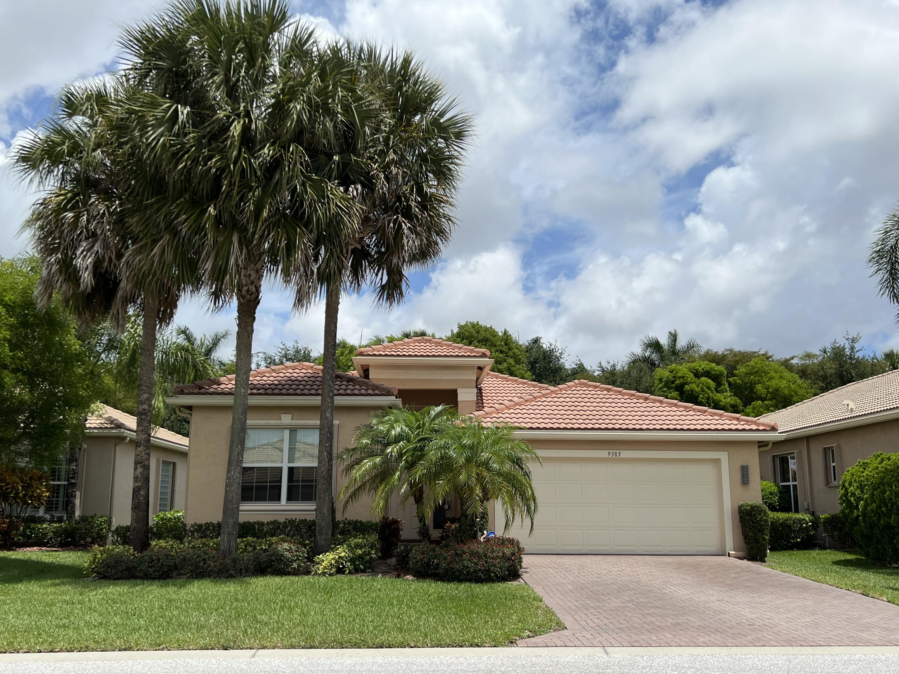 This lovely Victoria model home is a very short walk to the Clubhouse! Two Bedrooms plus Den/Bedrm 3, Two Full Baths, Two Car Garage, Newer A/C, Phantom Screen, Accordion Shutters, Extended and Covered Screened-in Lanai. The Den has Pocket Doors, Pull-Outs in Gourmet Kitchen, Stainless Steel Appliances, Granite Counter Tops, Full Backsplash, Crown Molding, High-Hats, Ceilings Fans, Fully Furnished.Valencia Reserve is an extremely active Premier 55+ Community offering a plethora of Clubs and Activities, Cafe, Fitness Center, Pools, Shows, Lectures, Full-time Tennis Pro & Social Director, and more... Welcome Home!!!