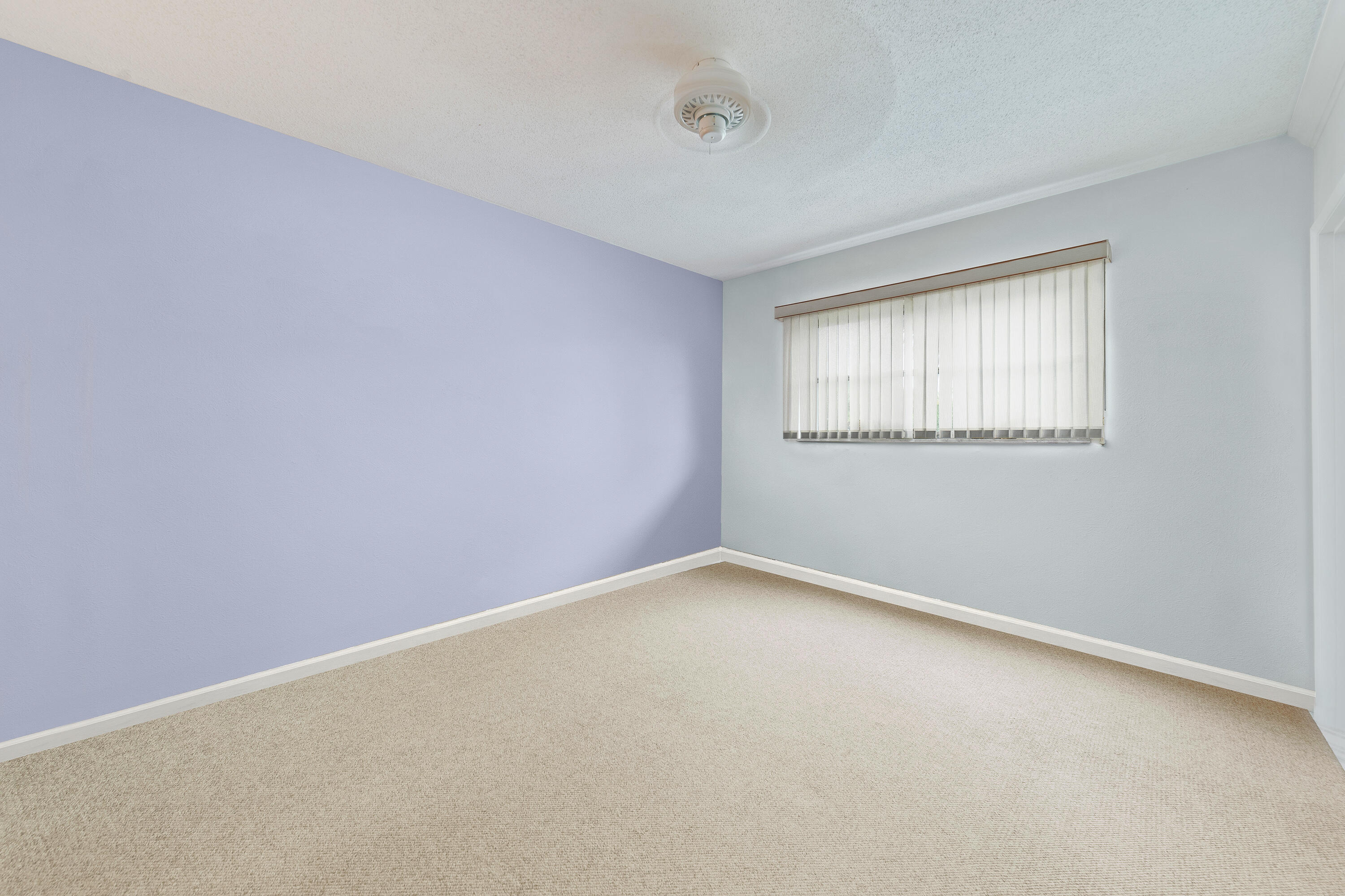 2050 NE 39th Street Unit 209e