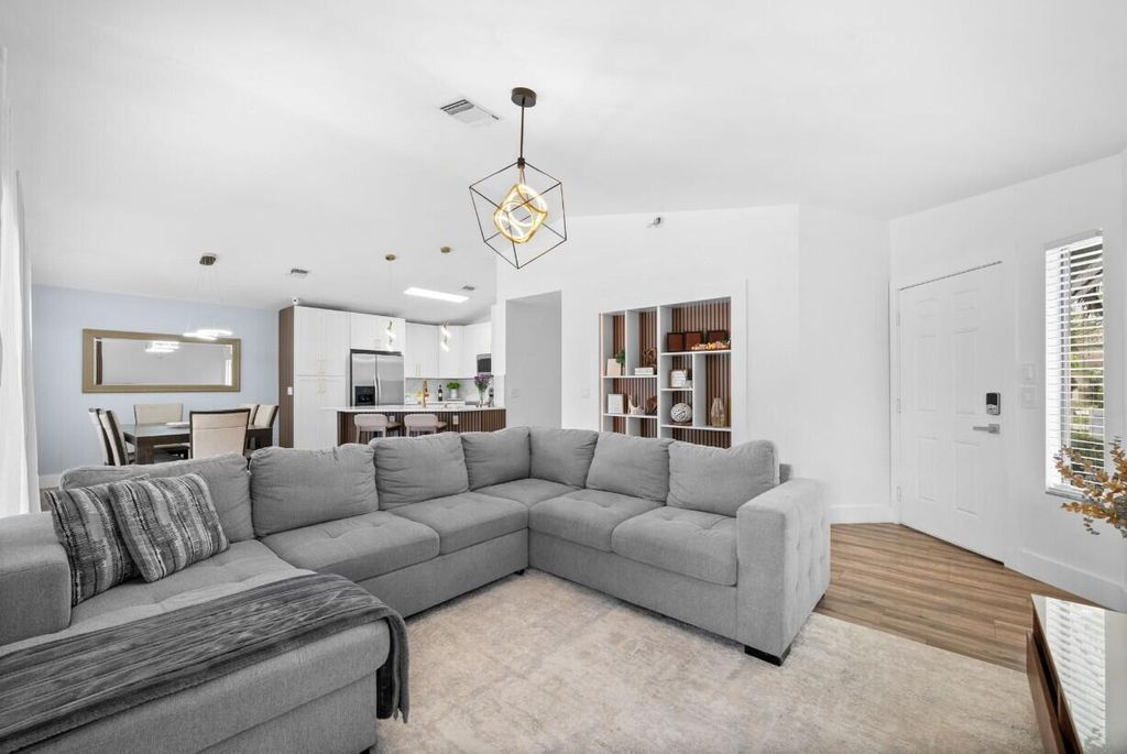 Photo of 3760 NW 20th Street, Coconut Creek, FL 33066 (MLS # B26025646)