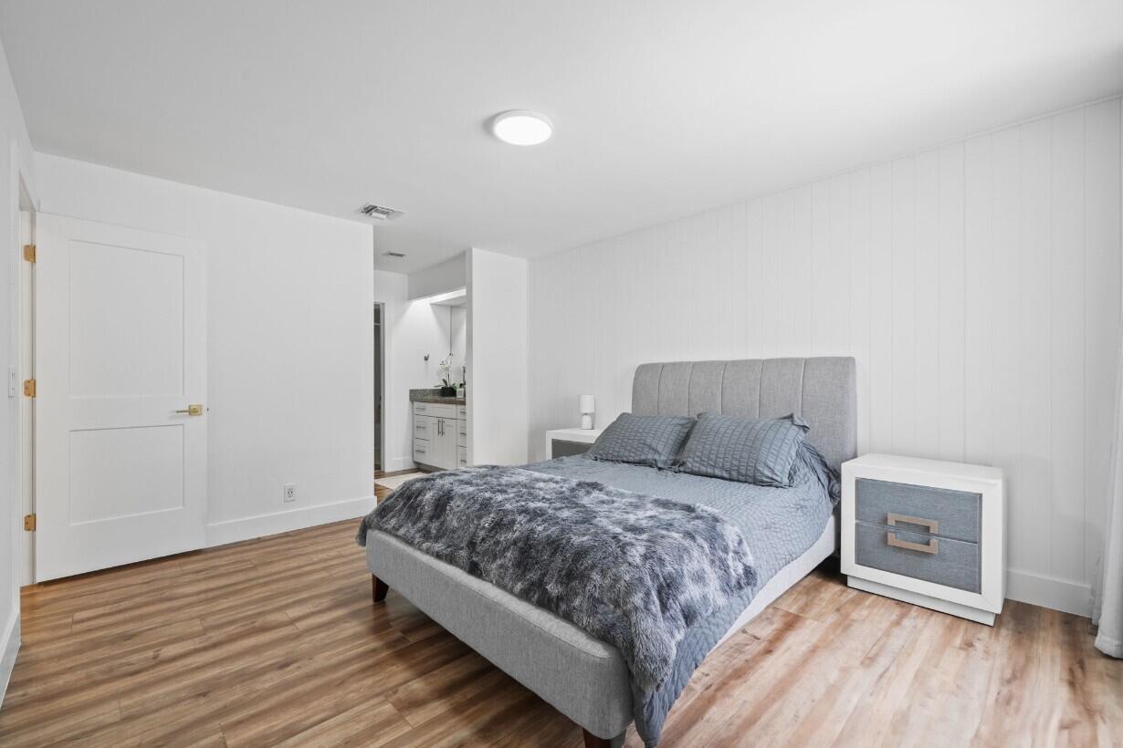 LAKEVIEW HOMES - Residential