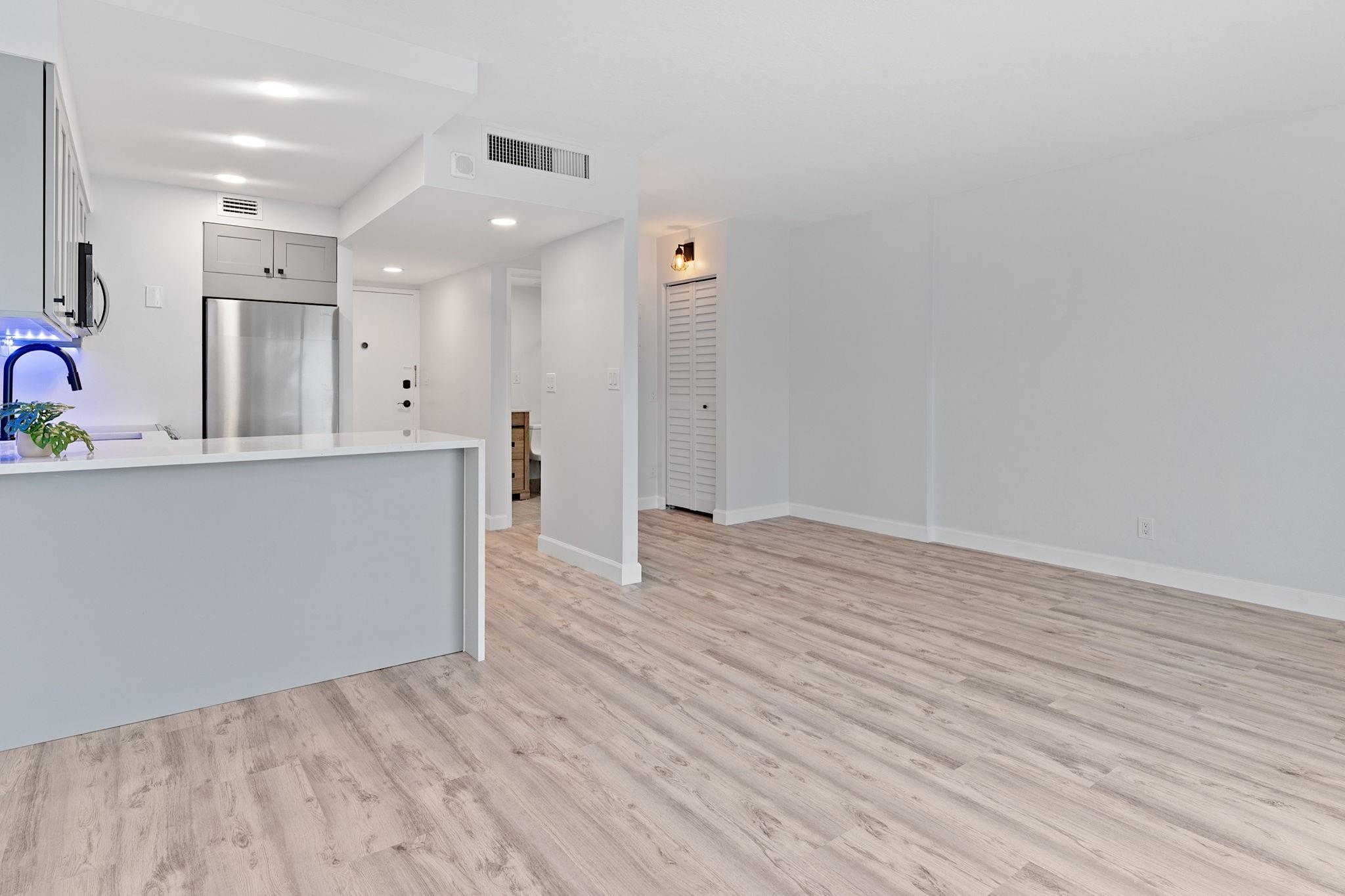 Lauderdale Tower Condo - Residential Lease