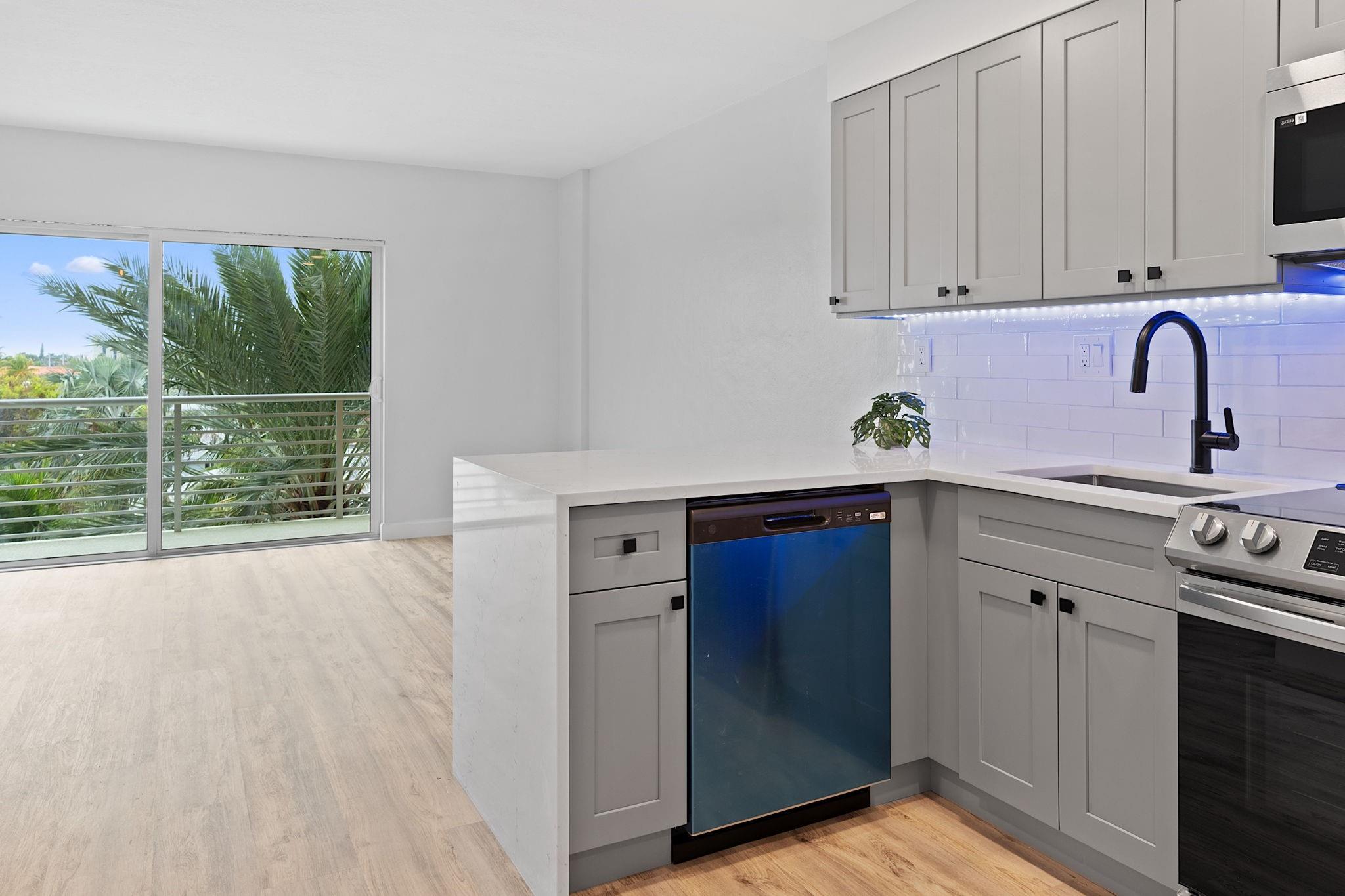 Lauderdale Tower Condo - Residential Lease