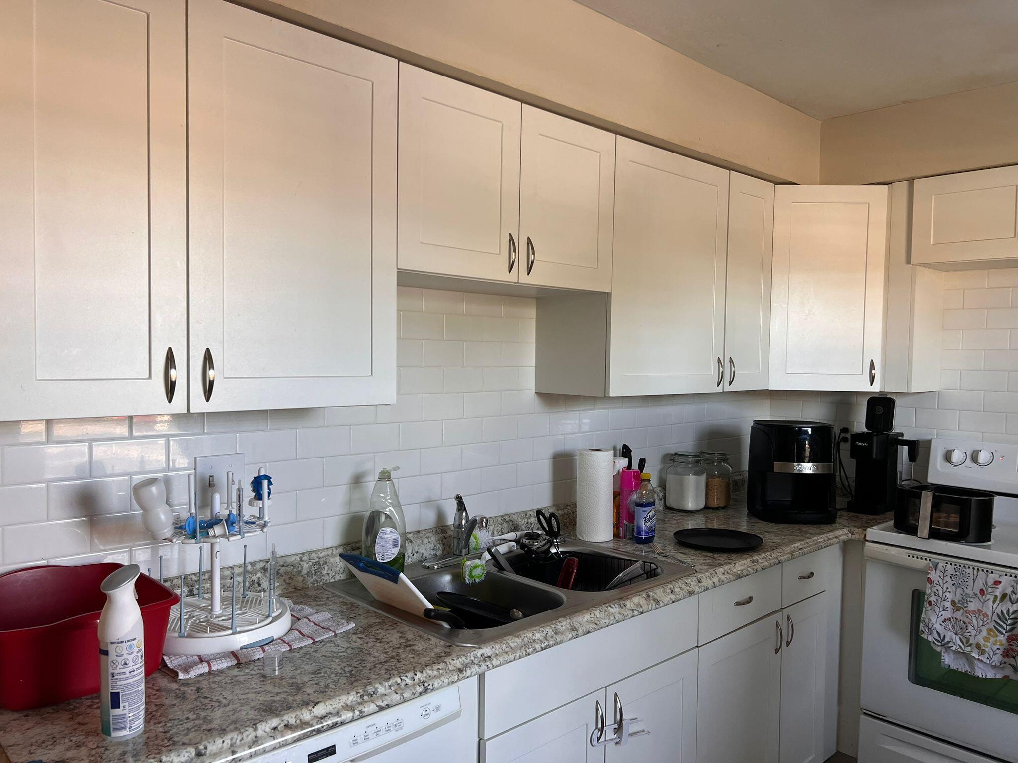 ISLAND HOUSE CONDOMINIUM - Residential