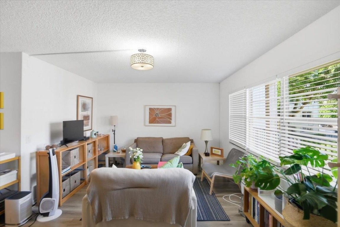 New Hampton - Residential