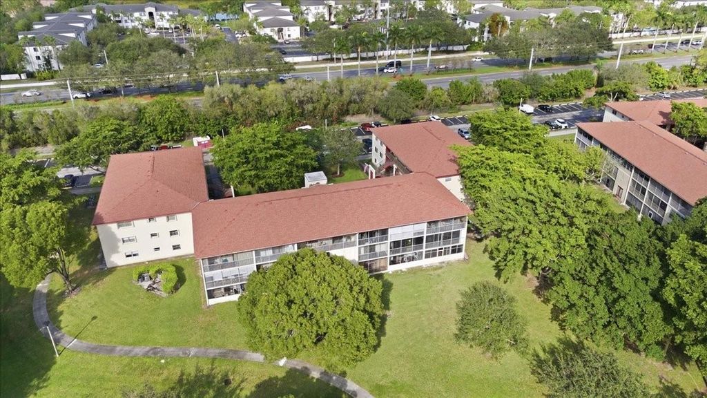 Photo of 13300 SW 1st St #206o, Pembroke Pines, FL 33027 (MLS # F10539144)